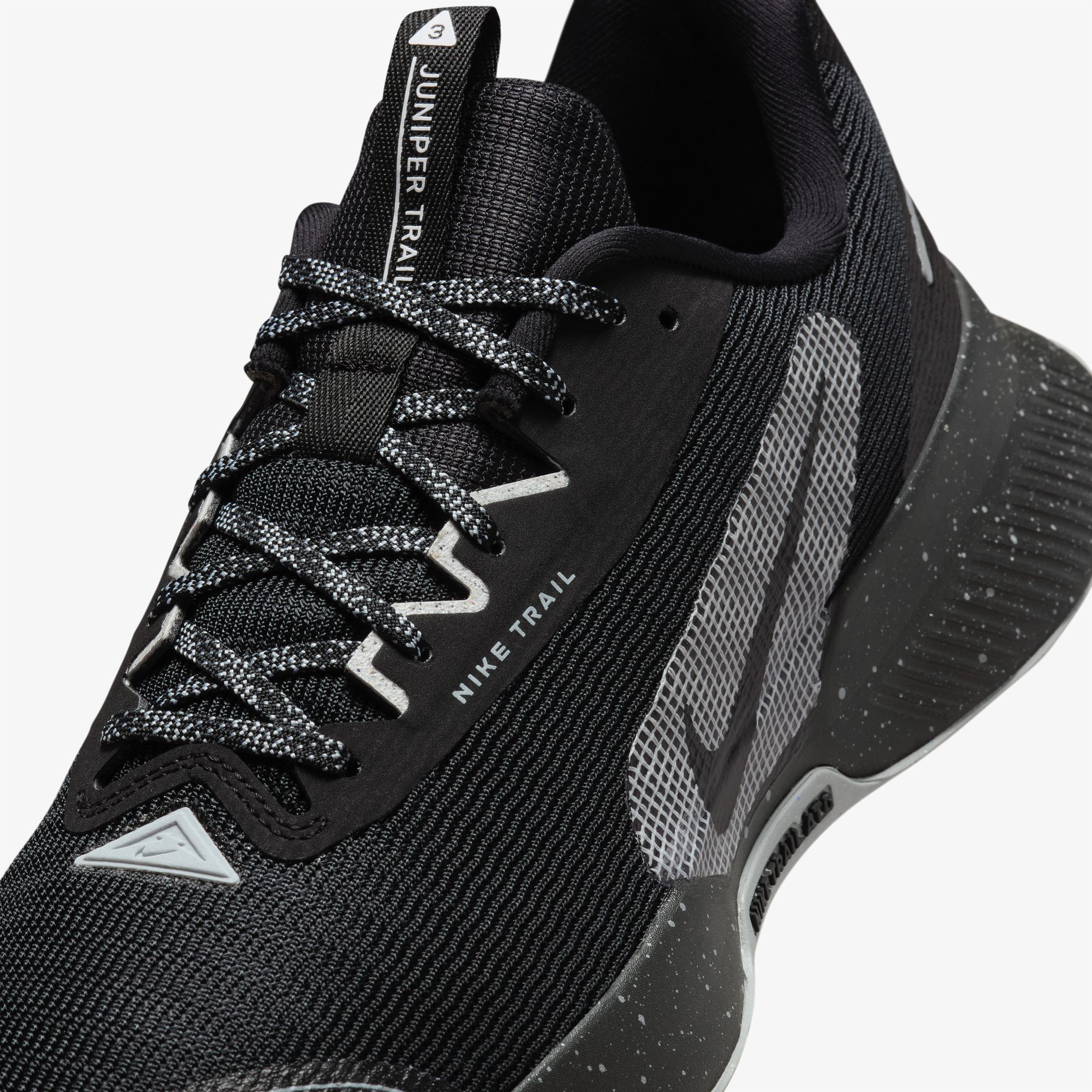 Nike Juniper Trail 3 Erkek Siyah Koşu Ayakkabısı