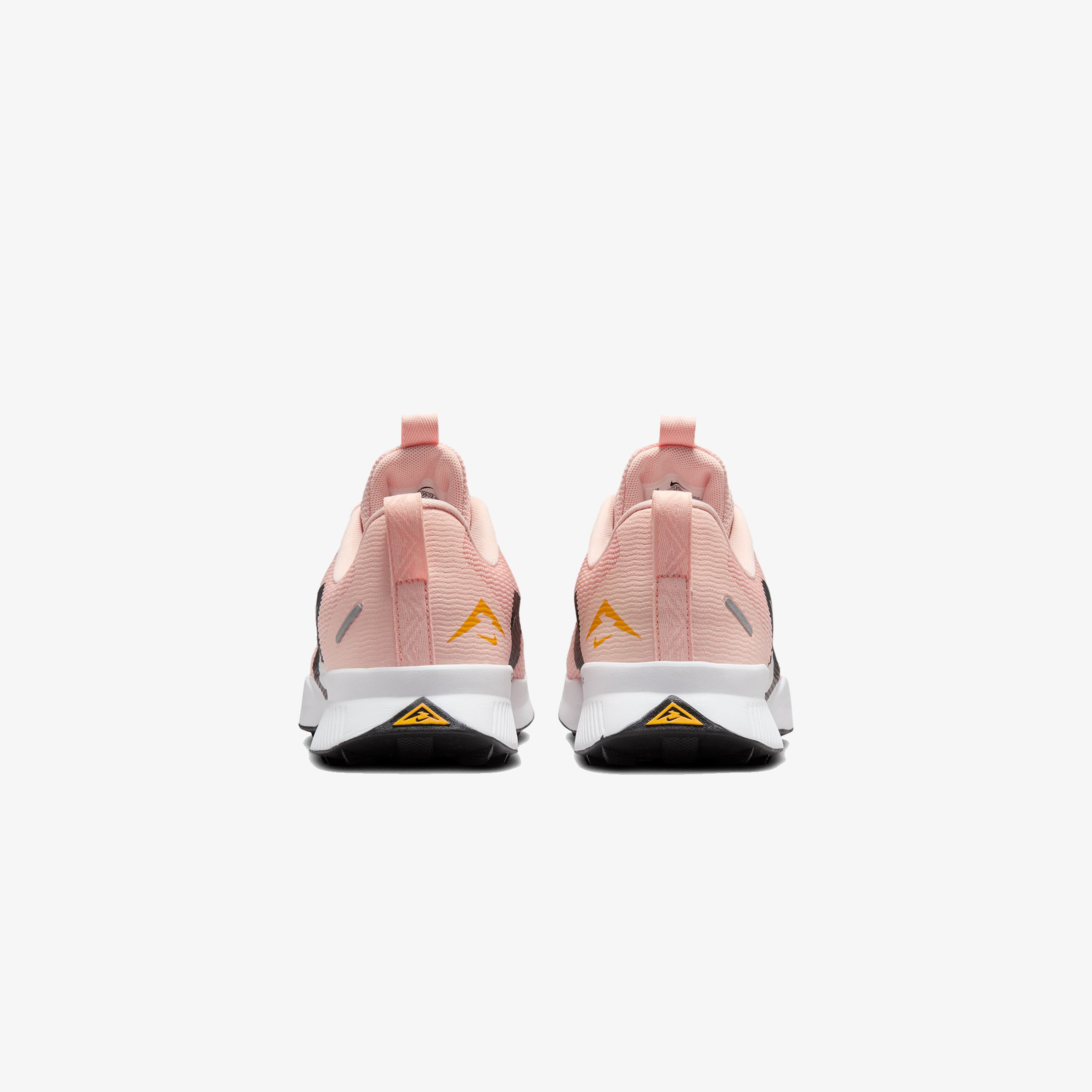 Nike Juniper Trail 3 Kadın Kırmızı Koşu Ayakkabısı