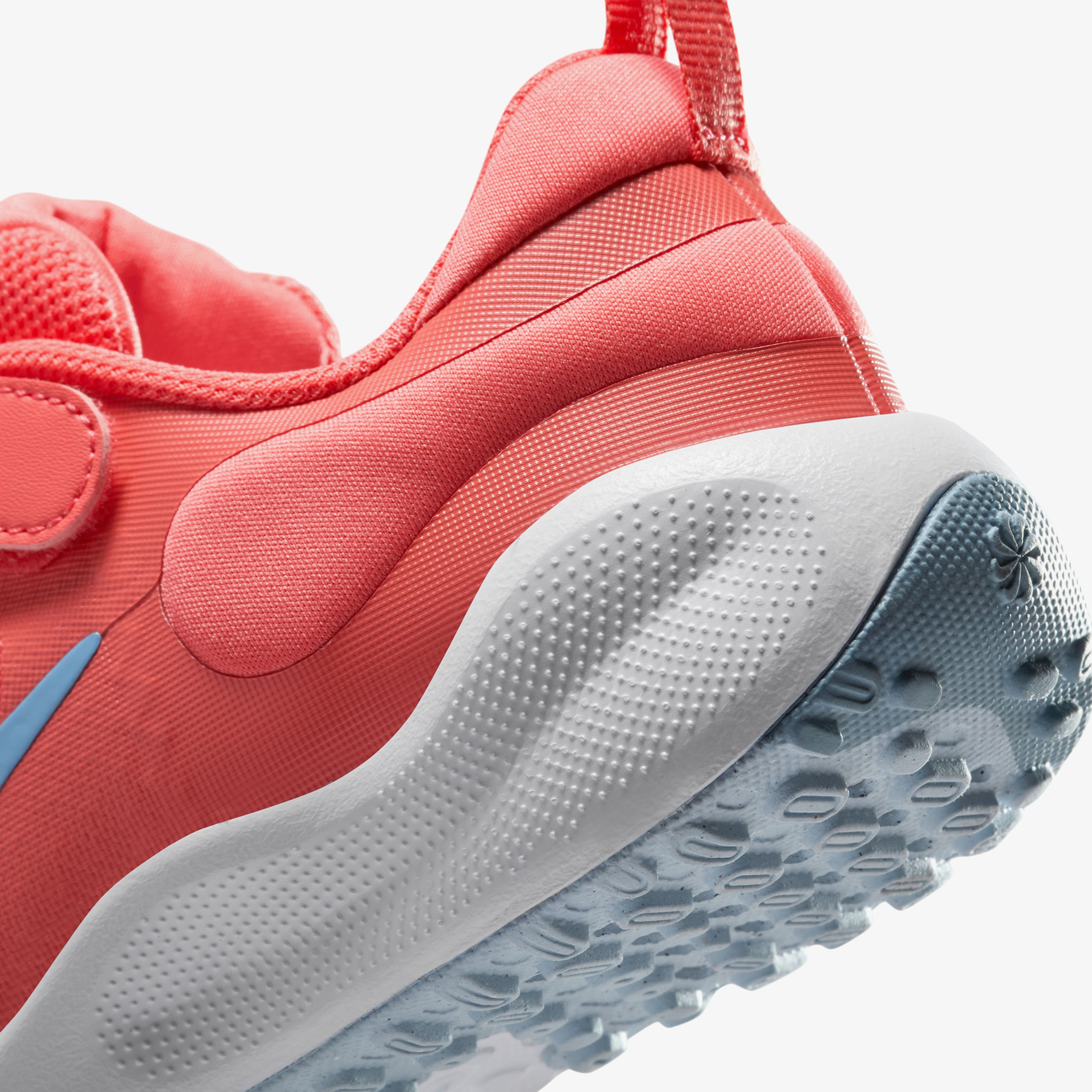 Nike Revolution 7 Çocuk Turuncu Koşu Ayakkabısı