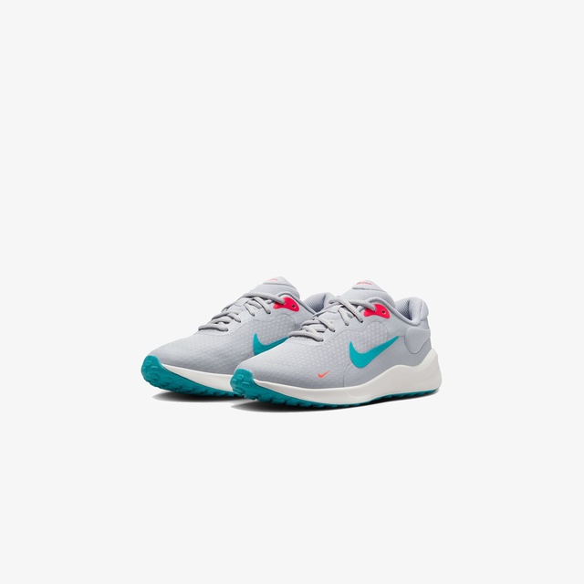 Nike Gri Nike Revolution 7