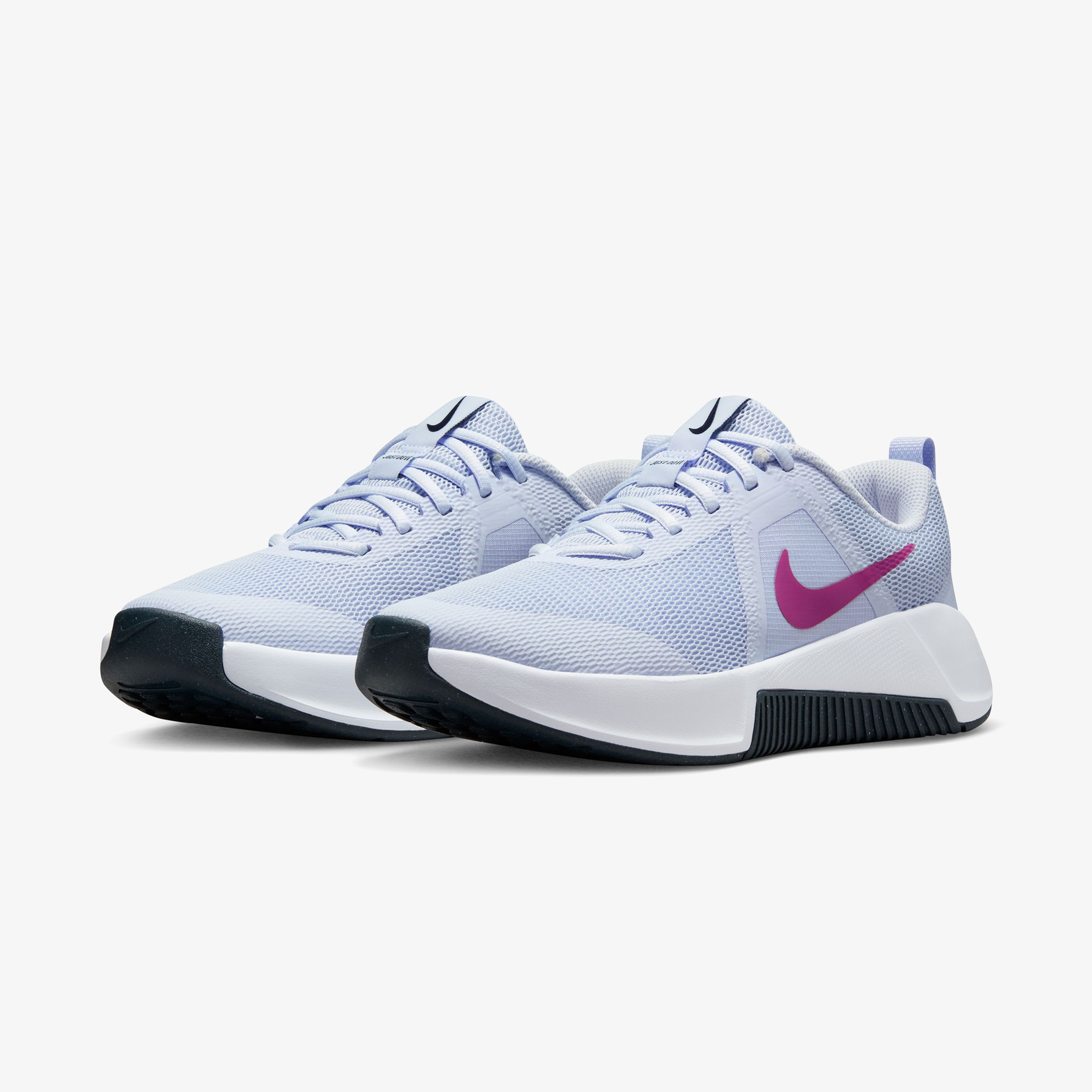 Nike Mc Trainer 3 Kadın Gri Spor Ayakkabı