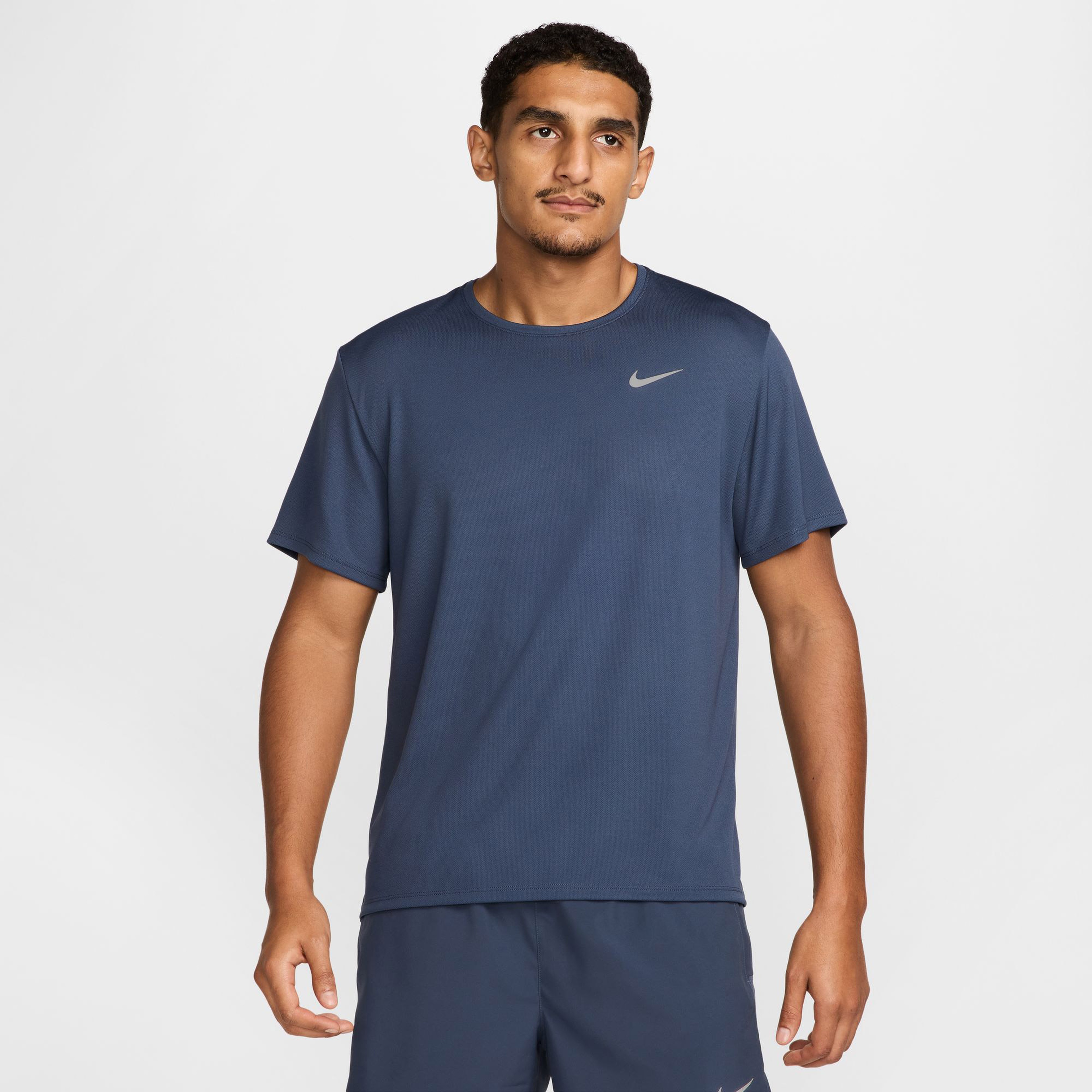 Nike Miler Erkek Lacivert Koşu T-Shirt