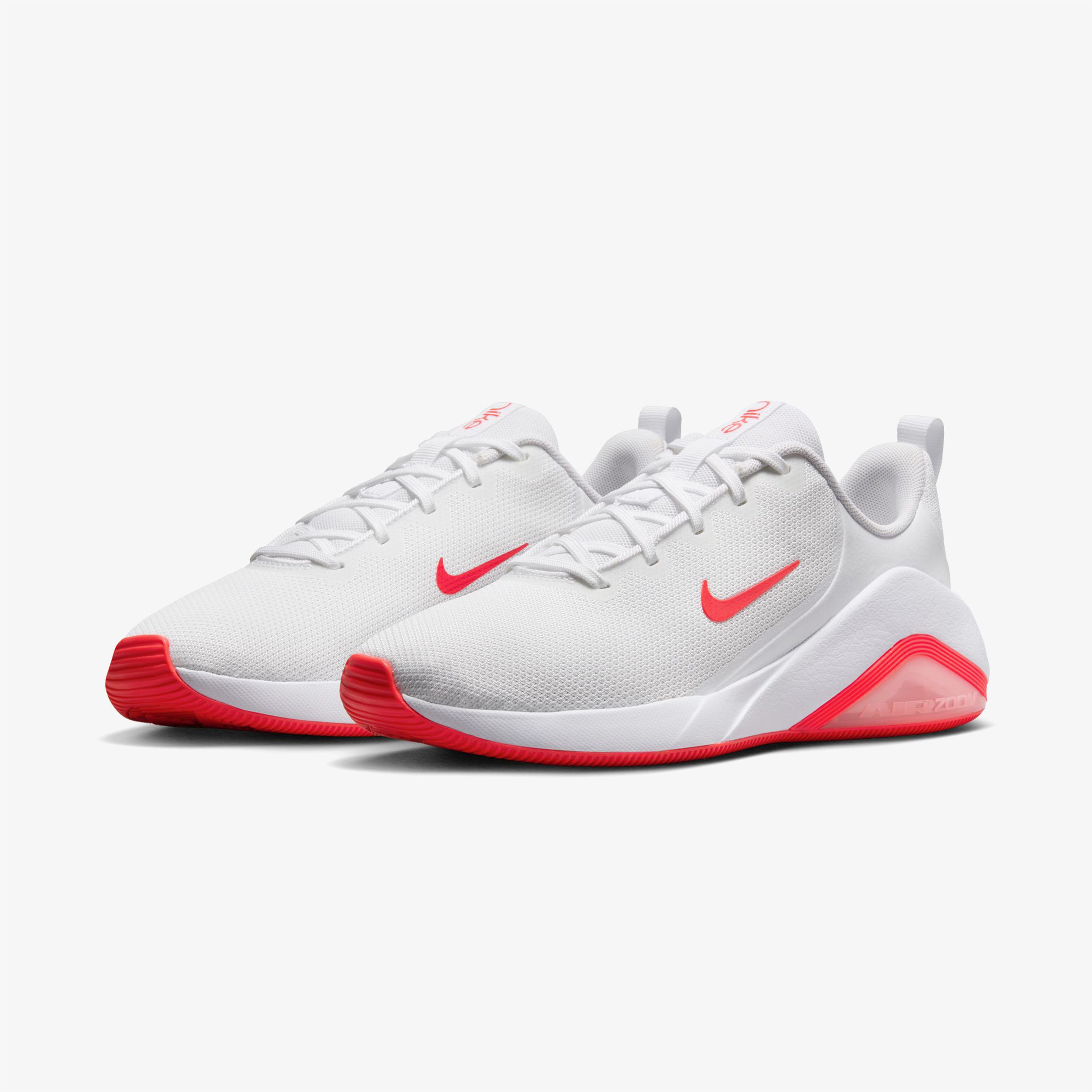 Nike Bella 7 Kadın Beyaz Antrenman Ayakkabısı