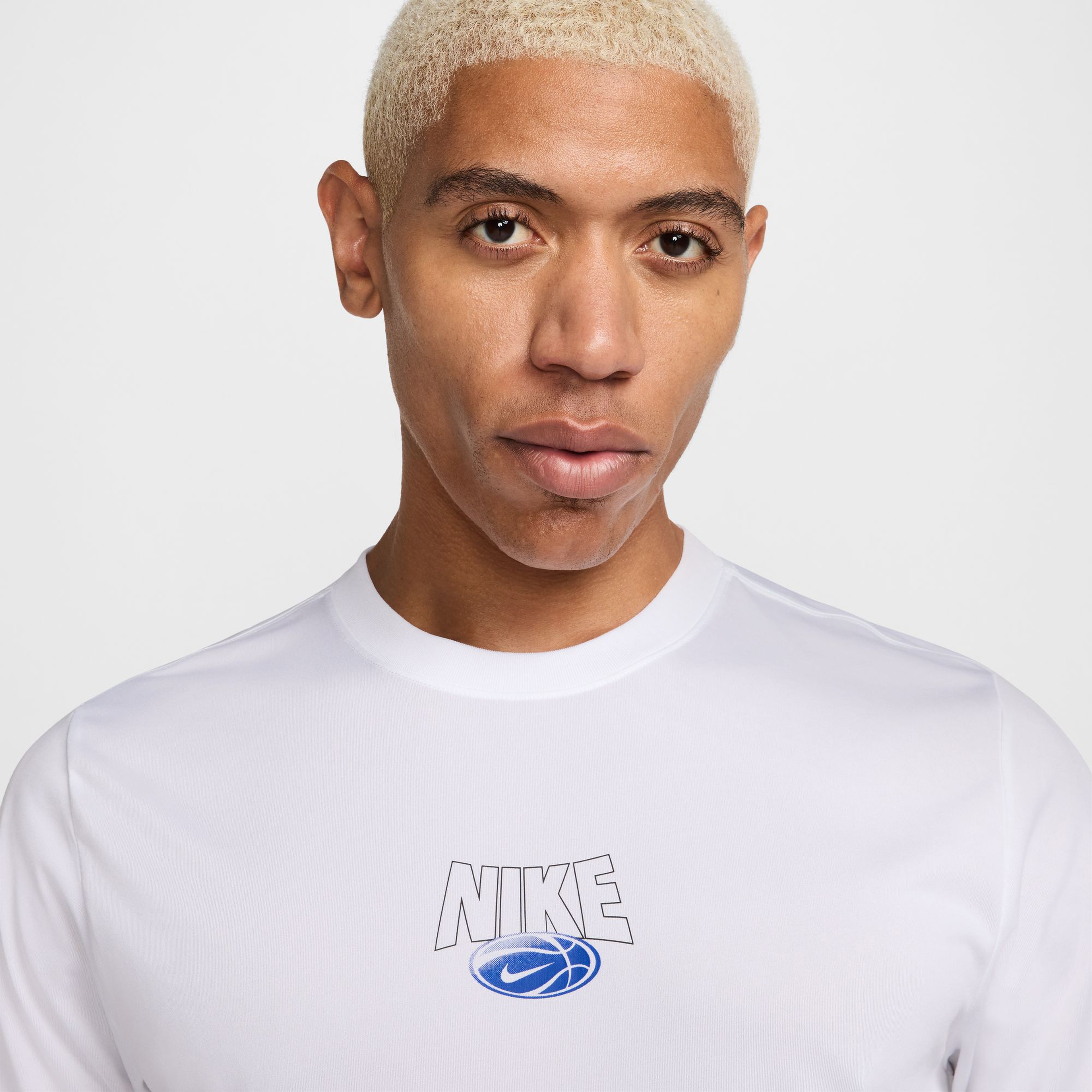 Nike Sportswear Erkek Beyaz T-Shirt