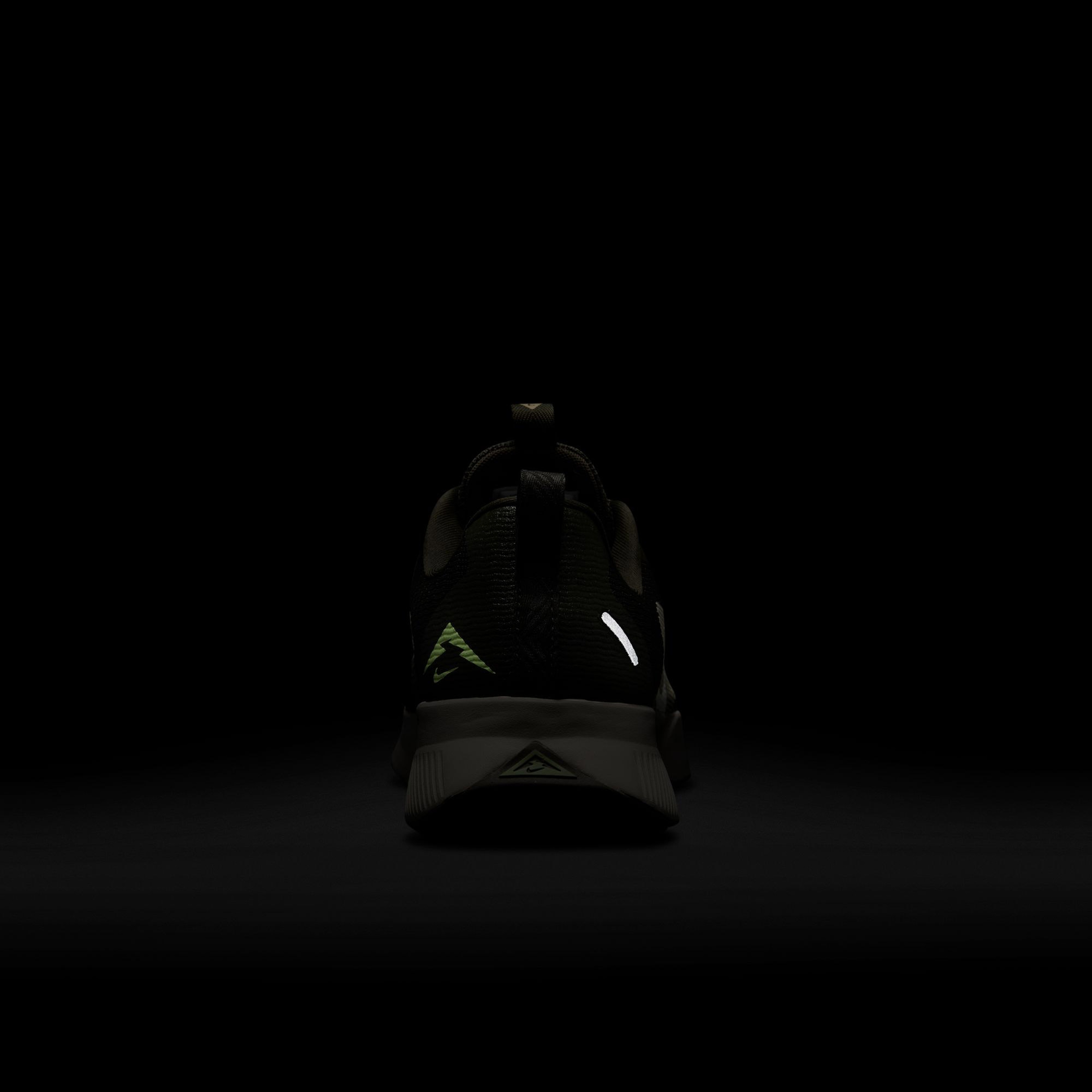 Nike Juniper Trail 3 Erkek Yeşil Koşu Ayakkabısı