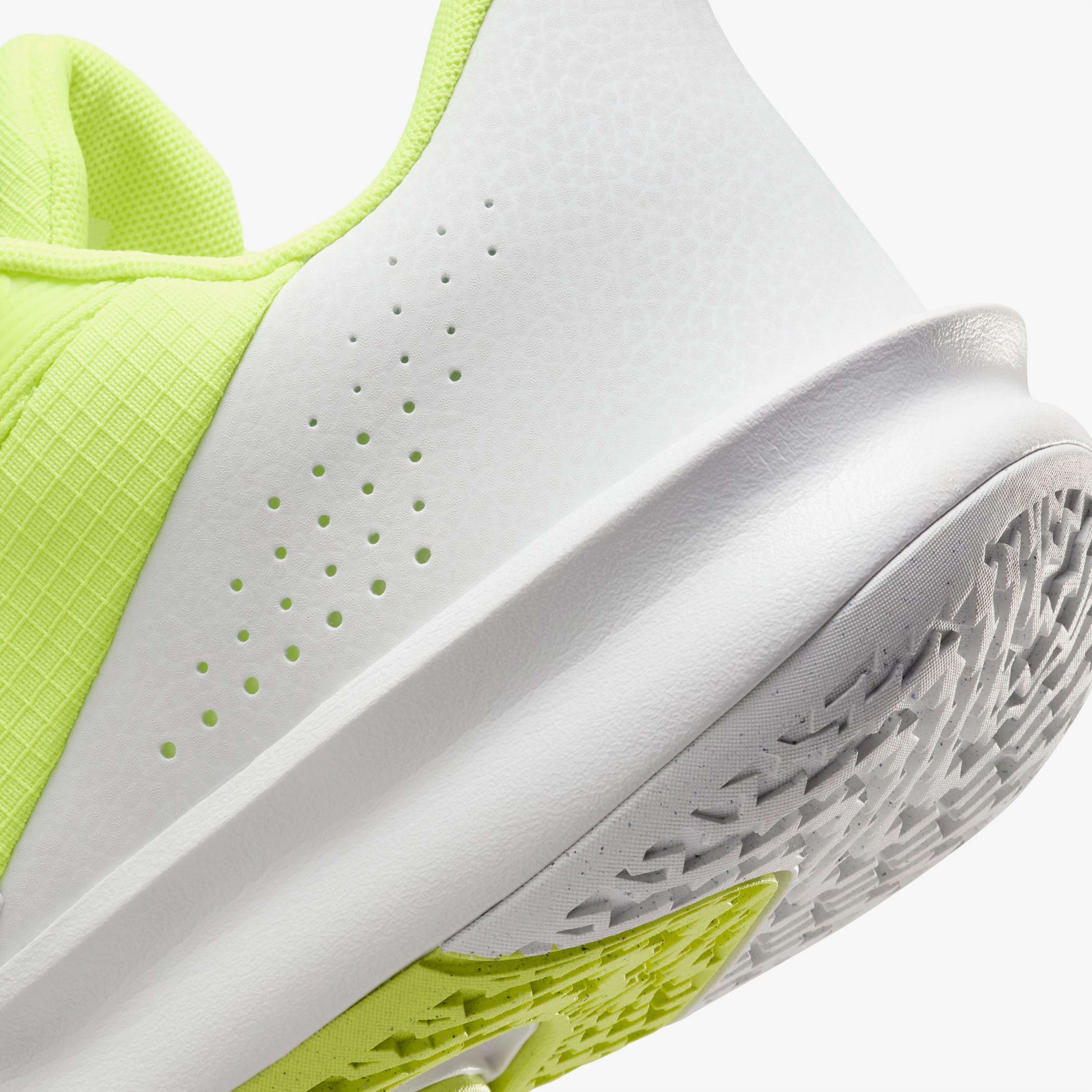 Nike Precision 7 Erkek Sarı Basketbol Ayakkabısı