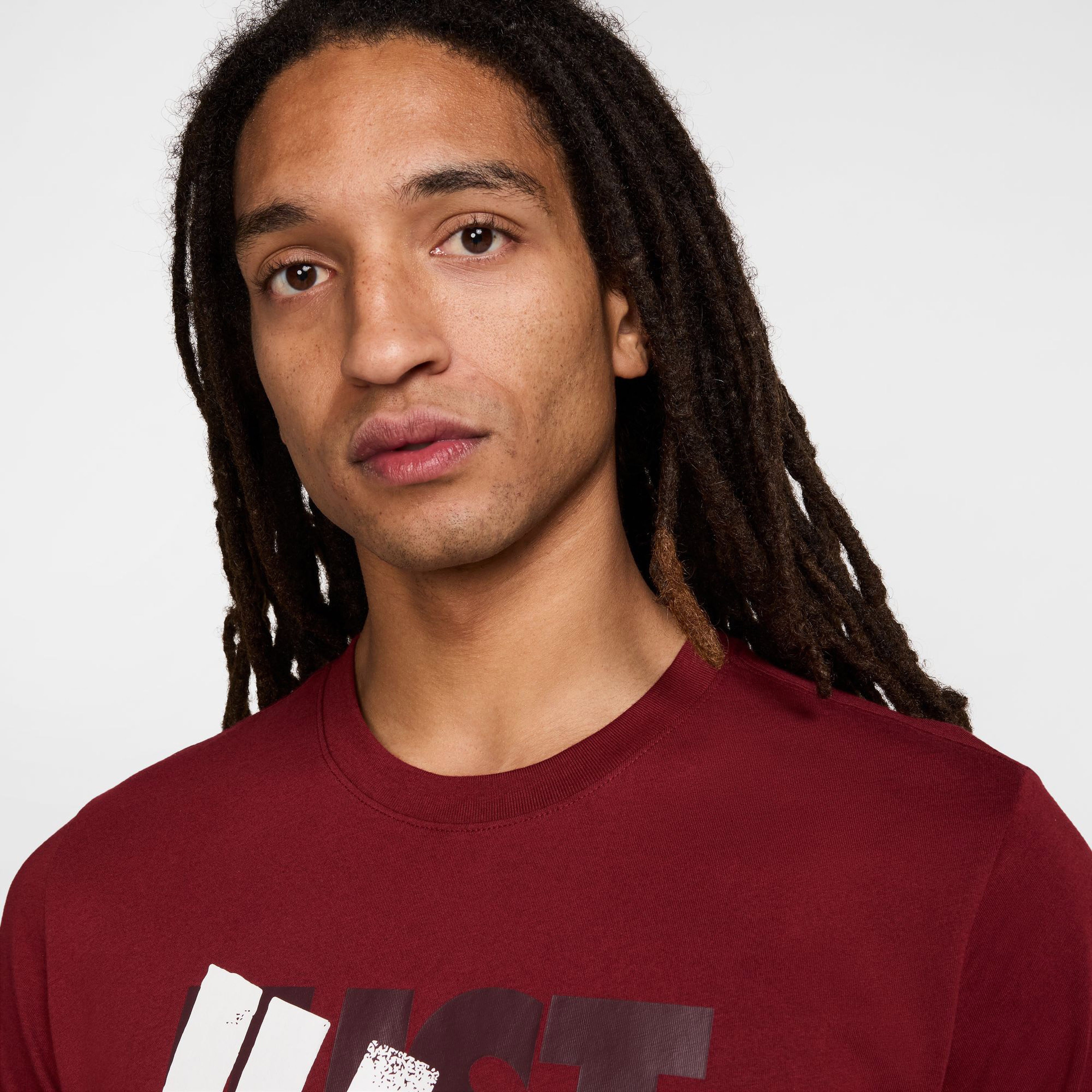 Nike Sportswear Erkek Bordo T-Shirt