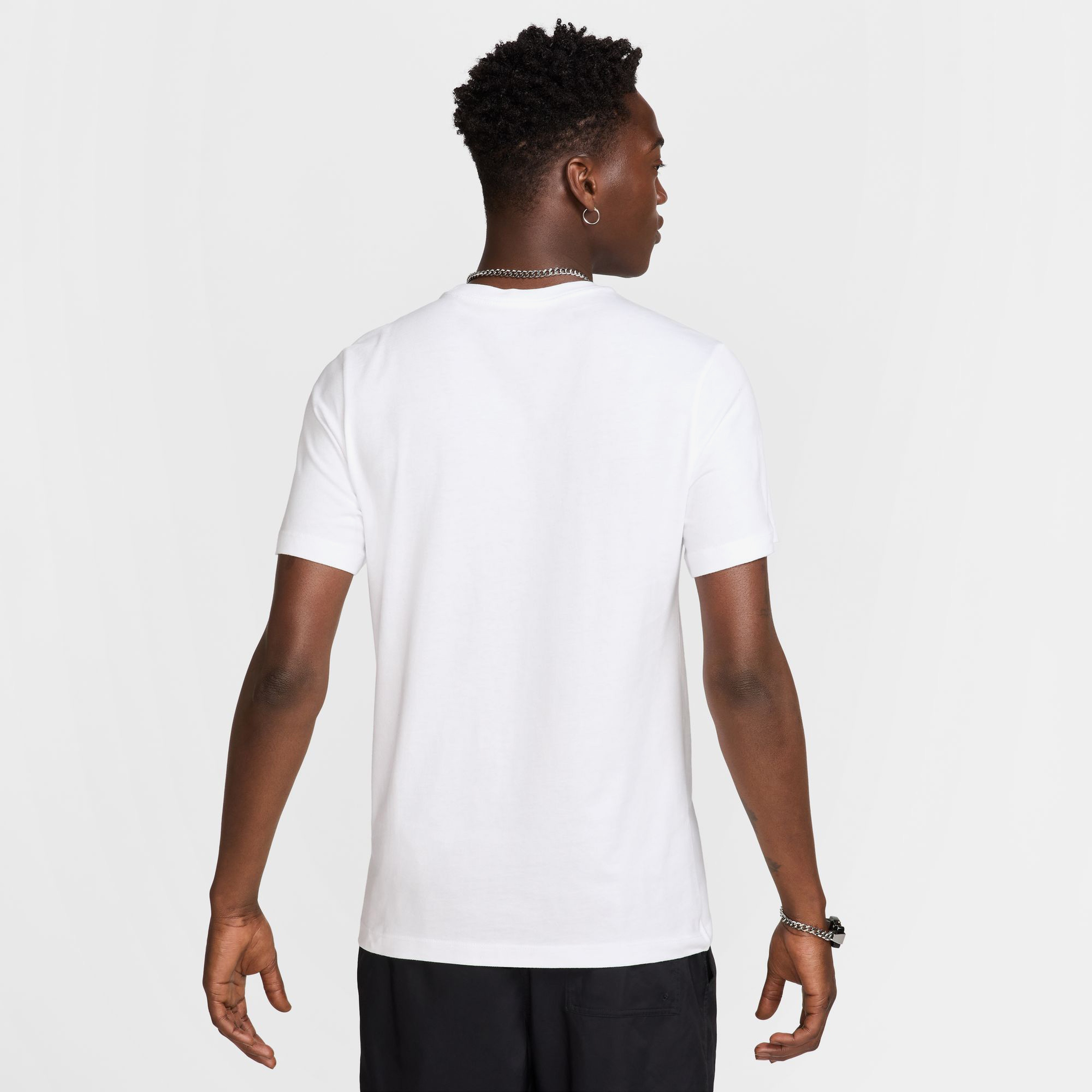 Nike Sportswear Erkek Beyaz T-Shirt