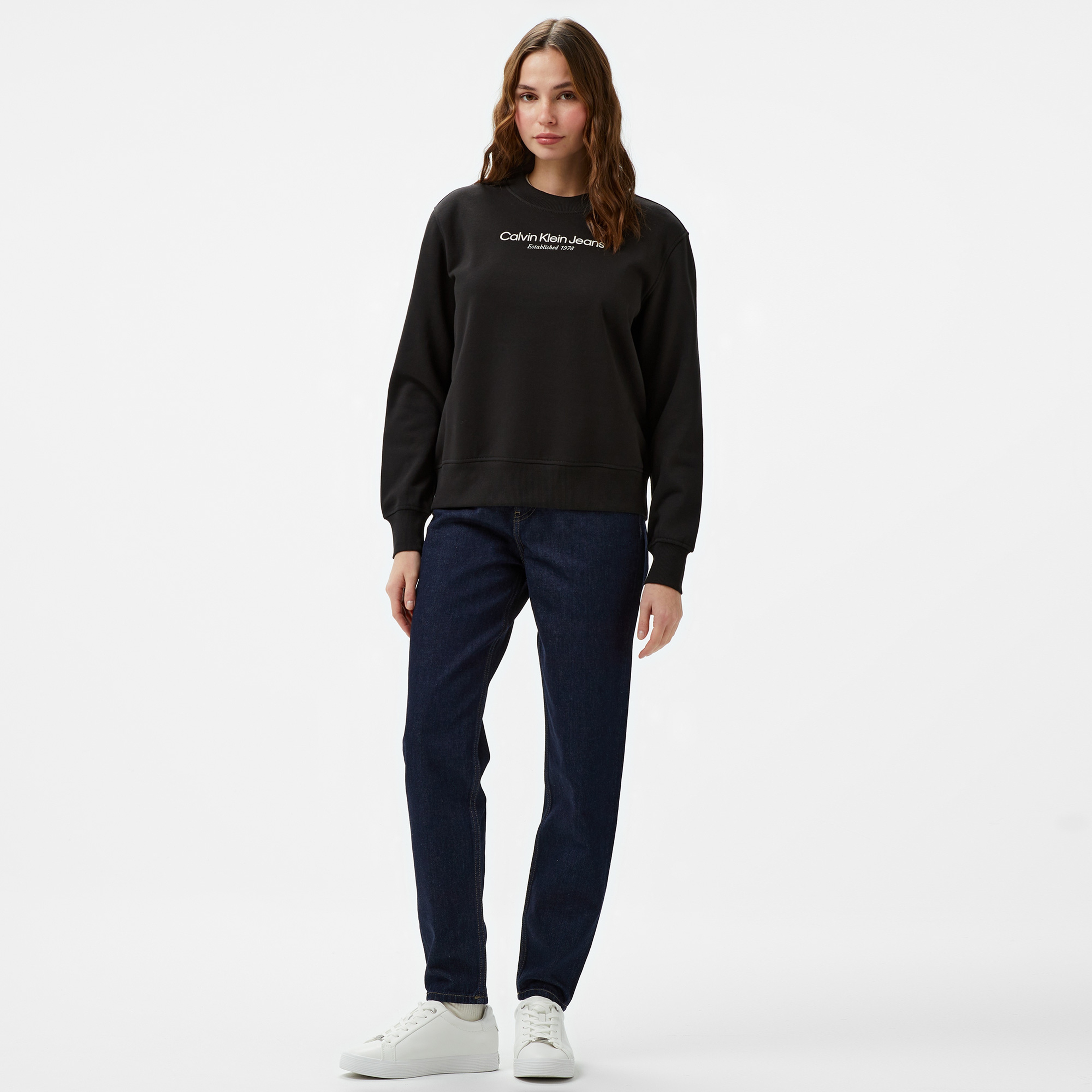 Calvin Klein Jeans institutional Graphic Kadın Siyah Sweatshirt