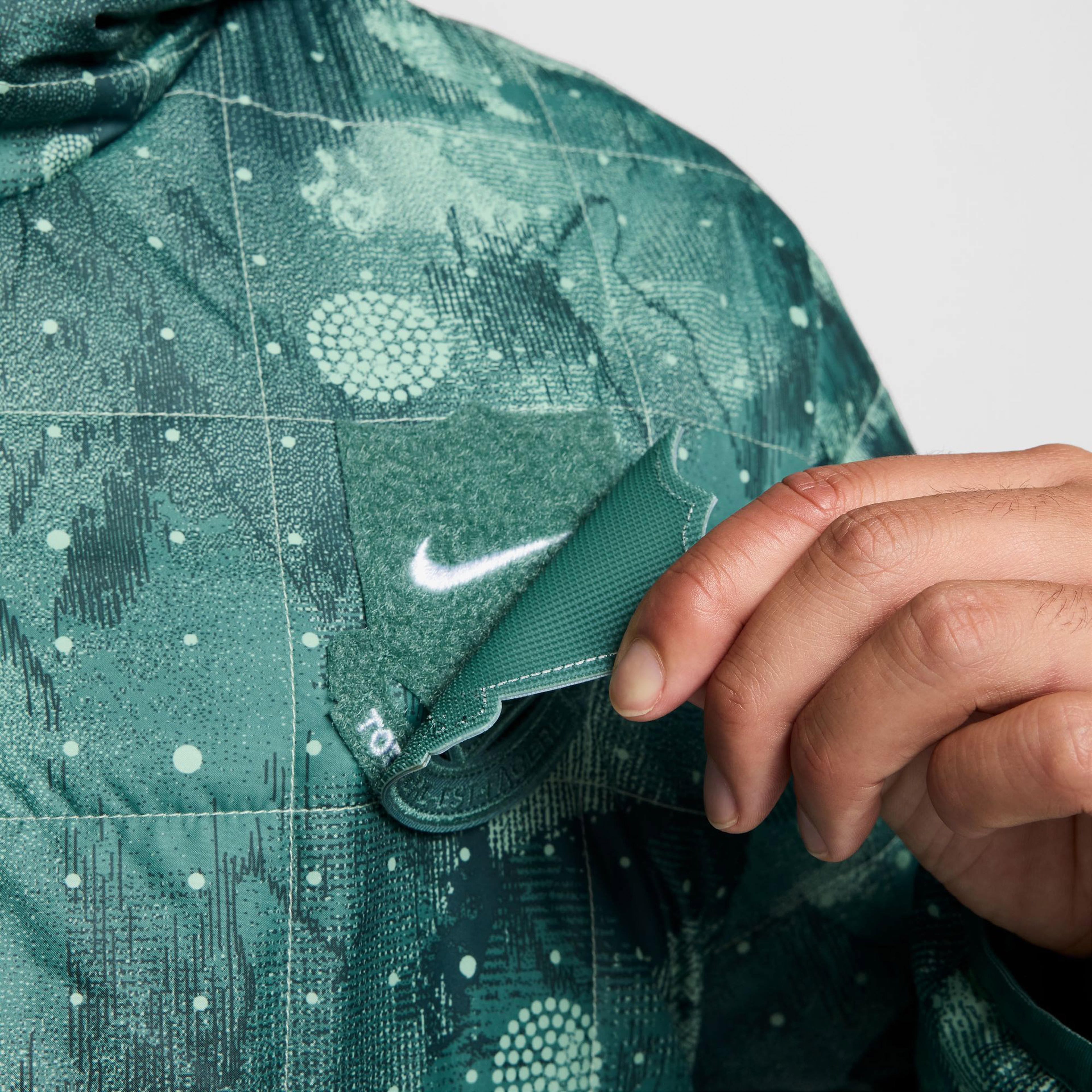 Nike Tothennam Hotspurs Erkek Yeşil Futbol Ceketi