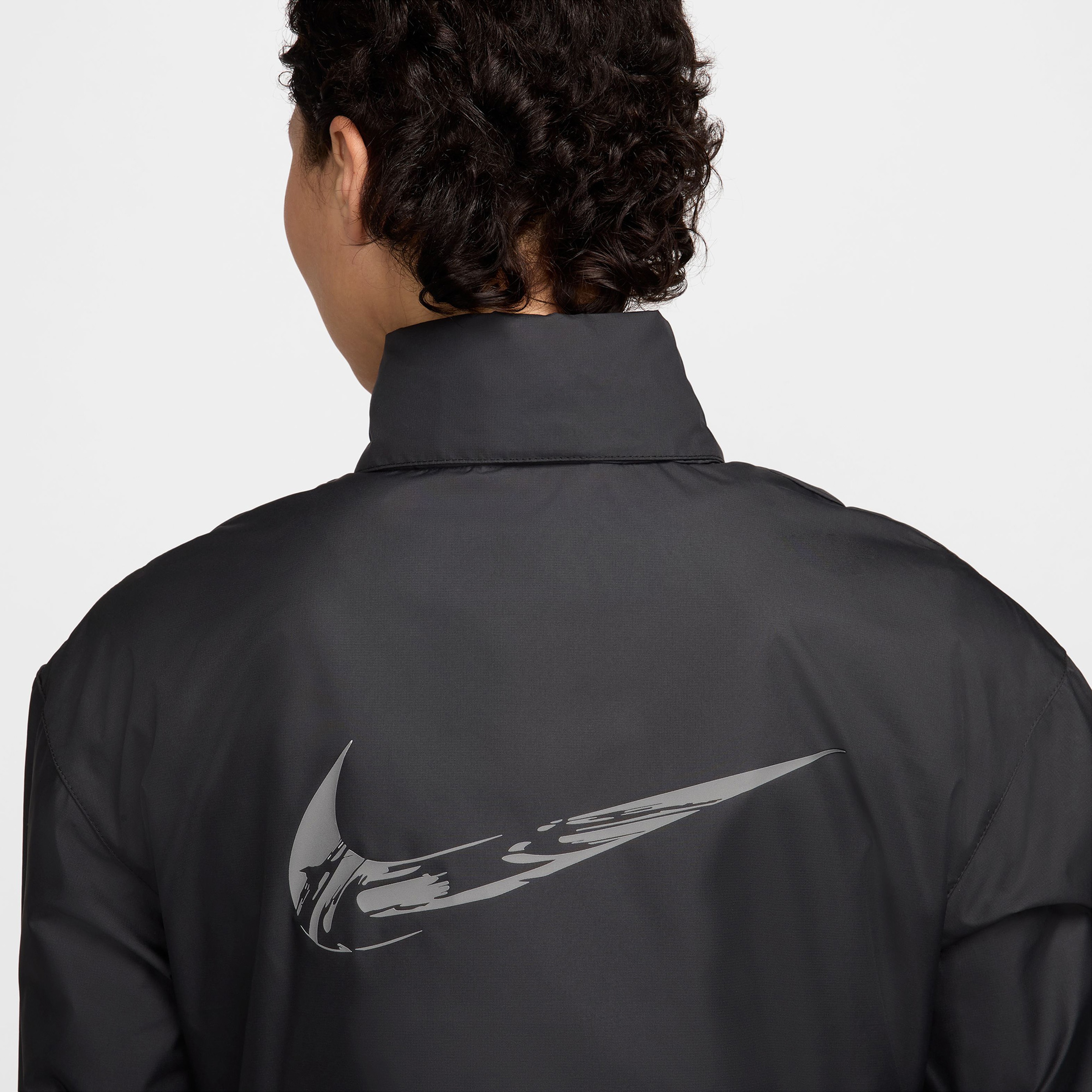 Nike Swoosh Fast Kadın Siyah Ceket