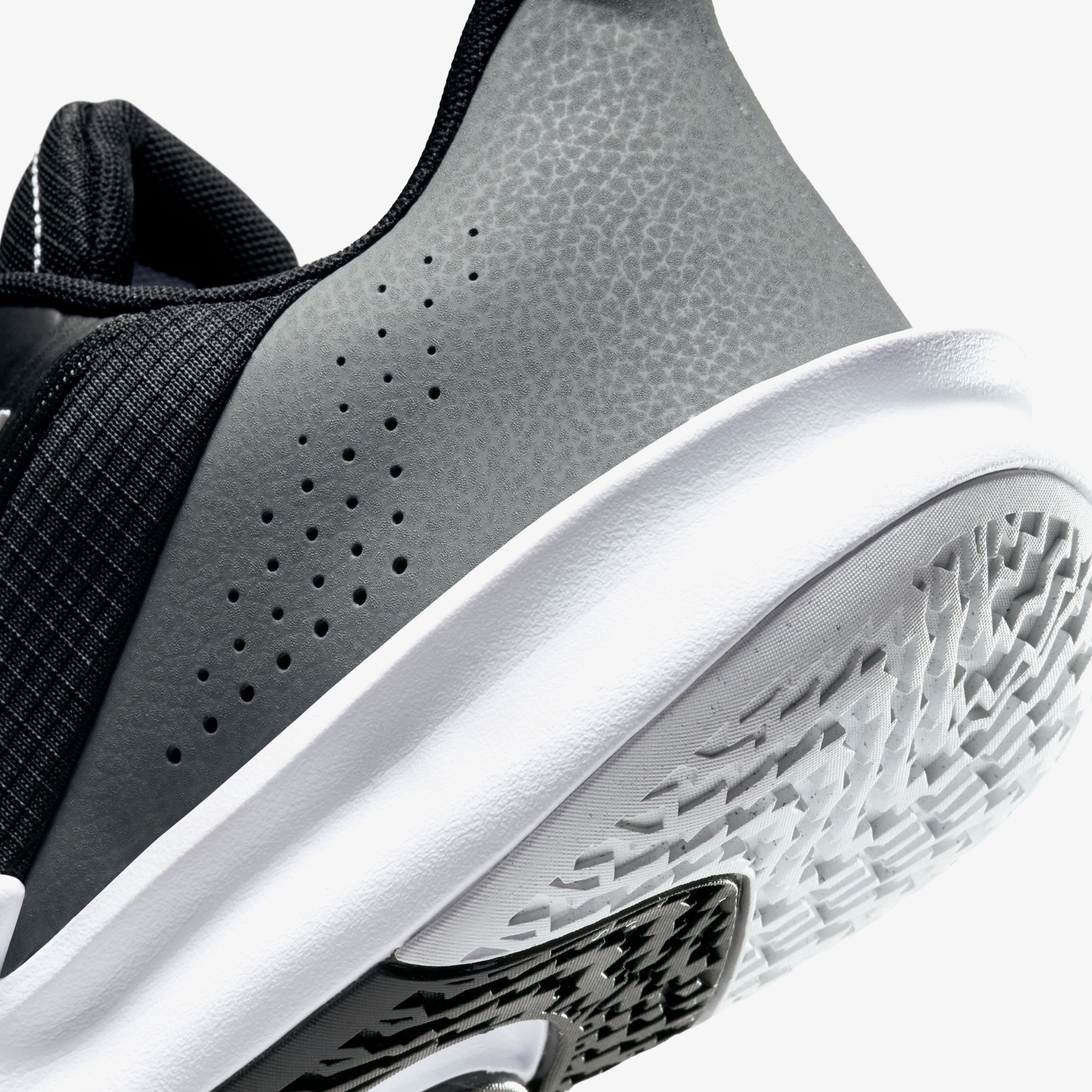 Nike Precision 7 Erkek Siyah Basketbol Ayakkabısı