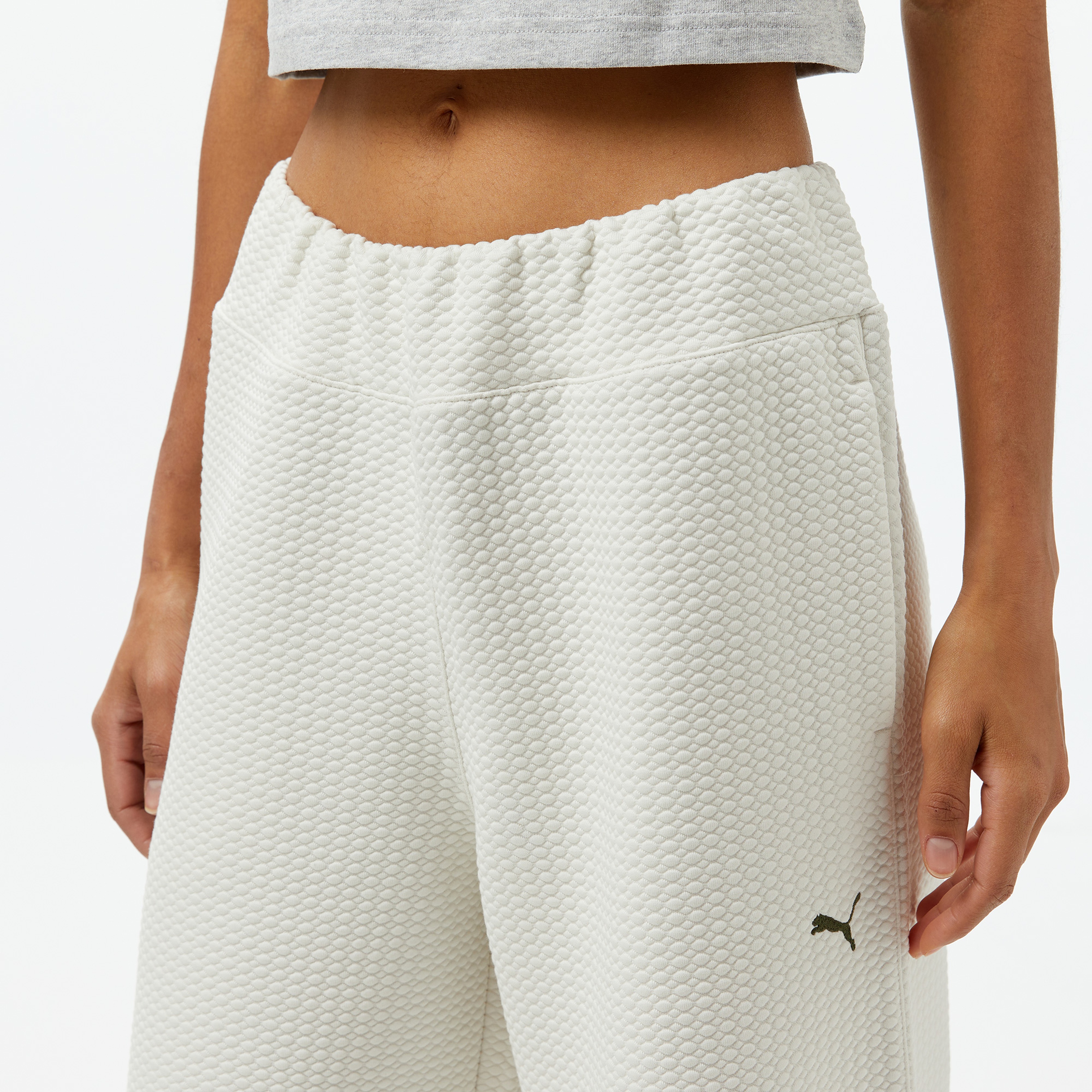 Puma Q4 Studio Textured Hw Kadın Gri Pantolon