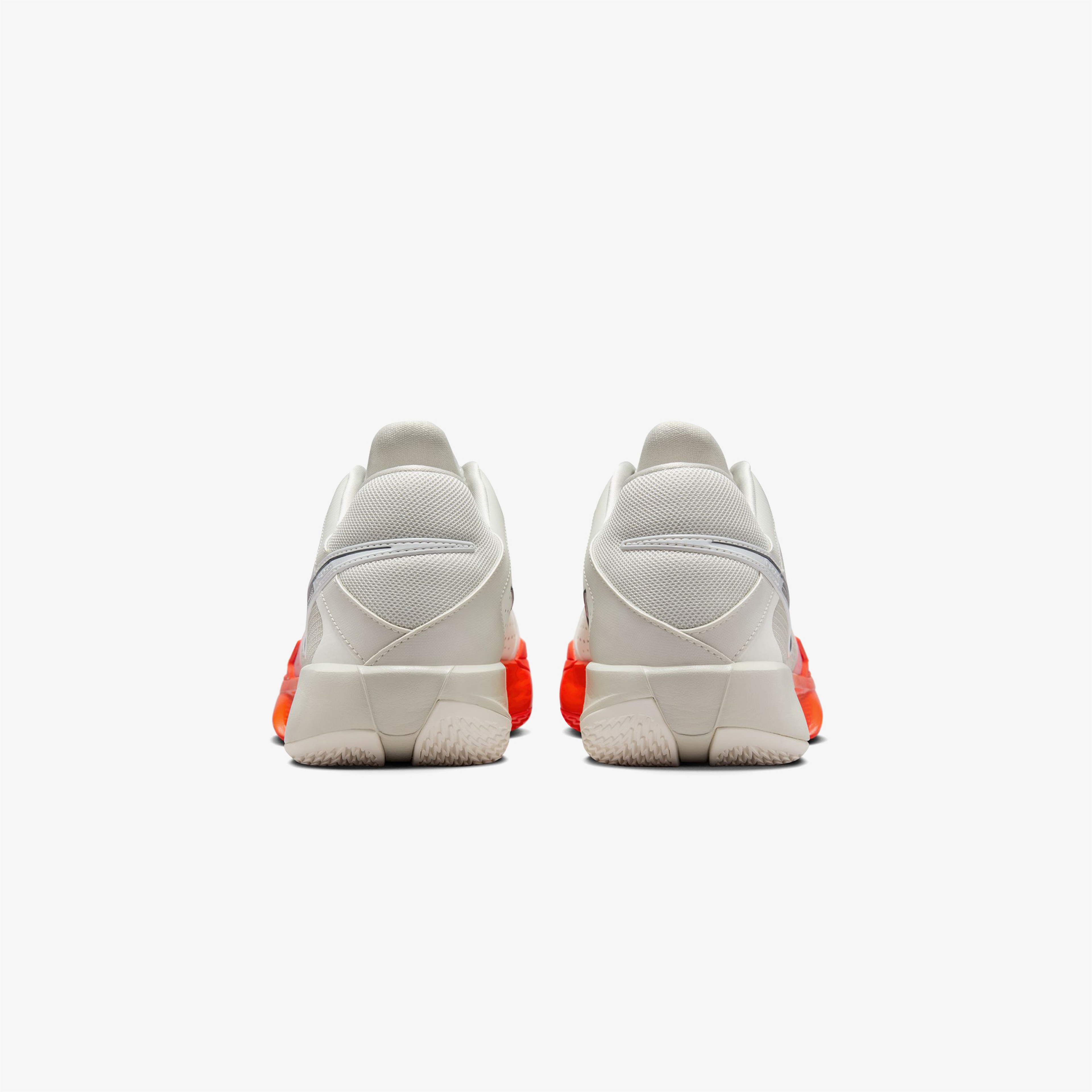 Nike G.T. Cut Cross Erkek Beyaz Basketbol Ayakkabısı