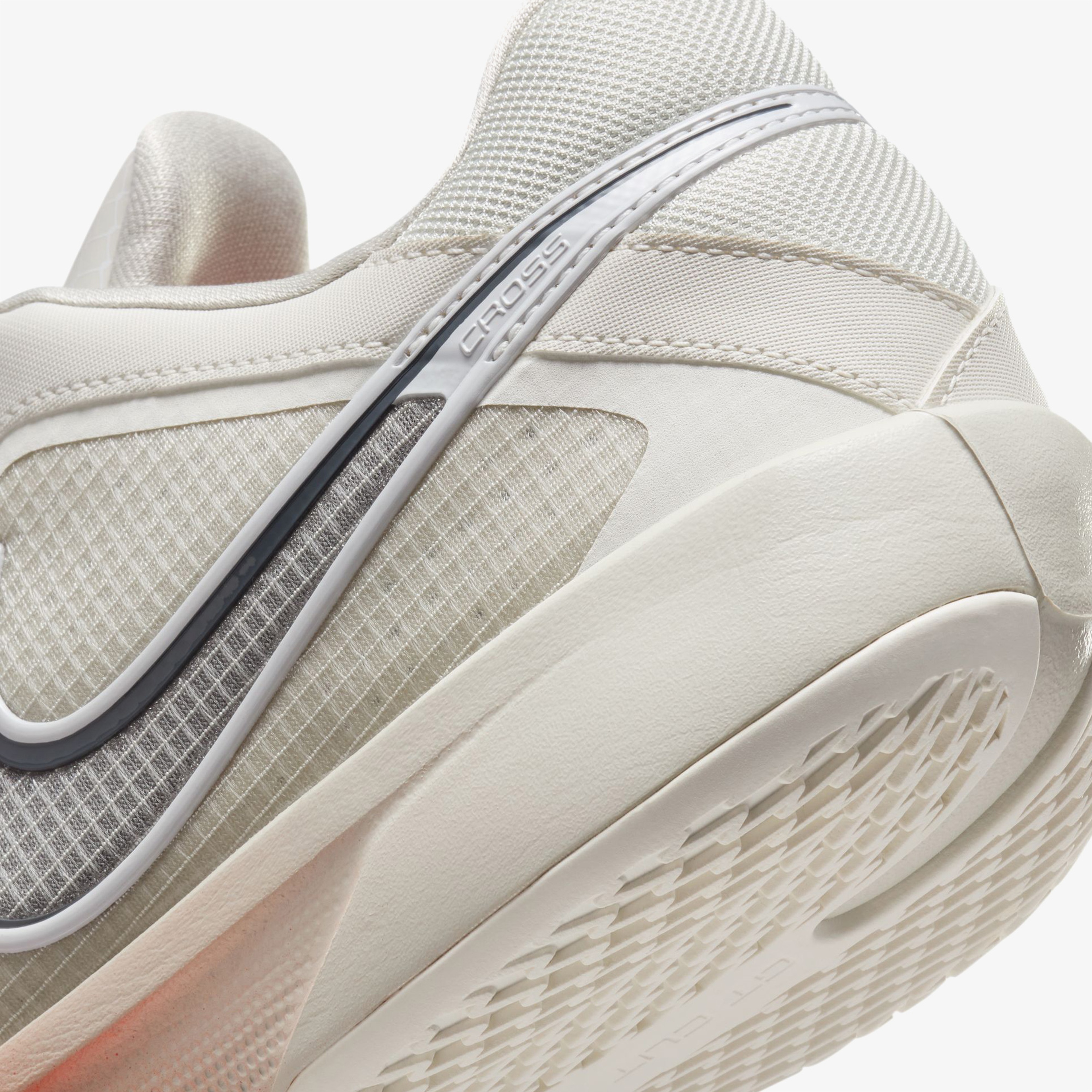 Nike G.T. Cut Cross Erkek Beyaz Basketbol Ayakkabısı
