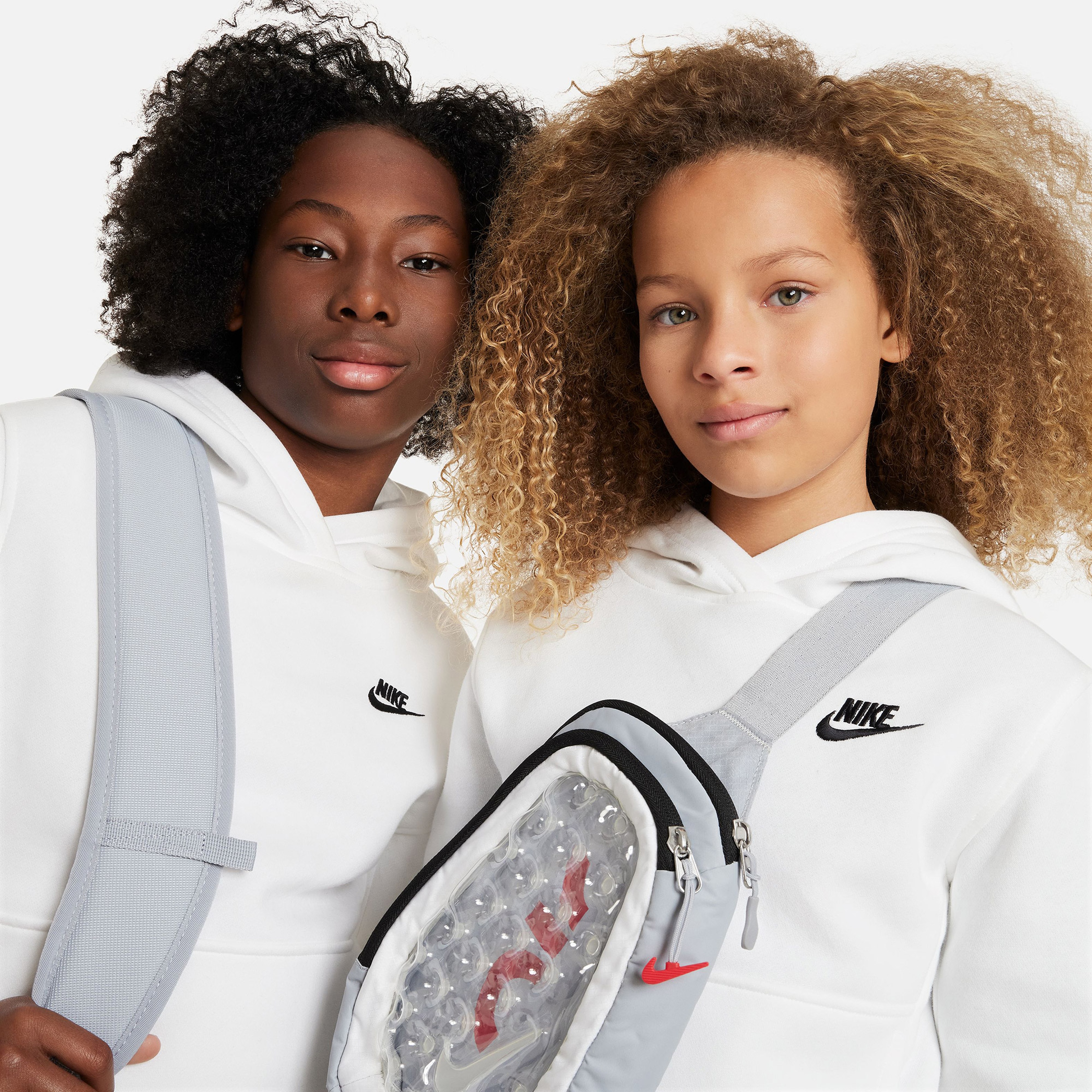 Nike Sportswear Club Fleece Çocuk Beyaz Kapüşonlu Sweatshirt