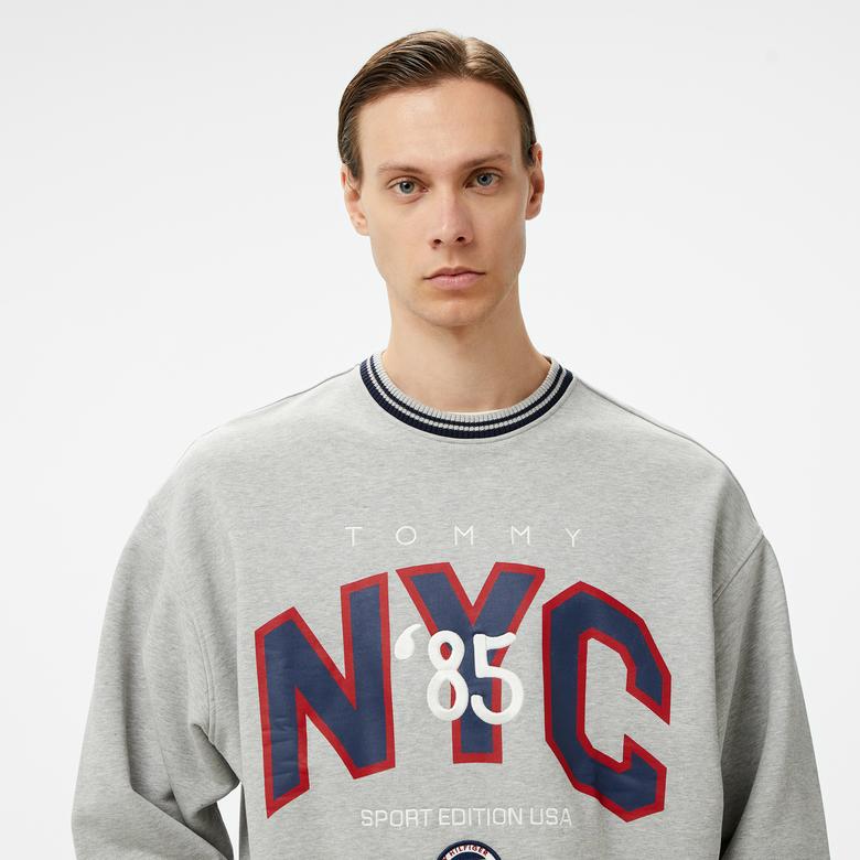 Tommy Hilfiger Jeans Tj Game Day Nyc Crew Erkek Gri Sweatshirt