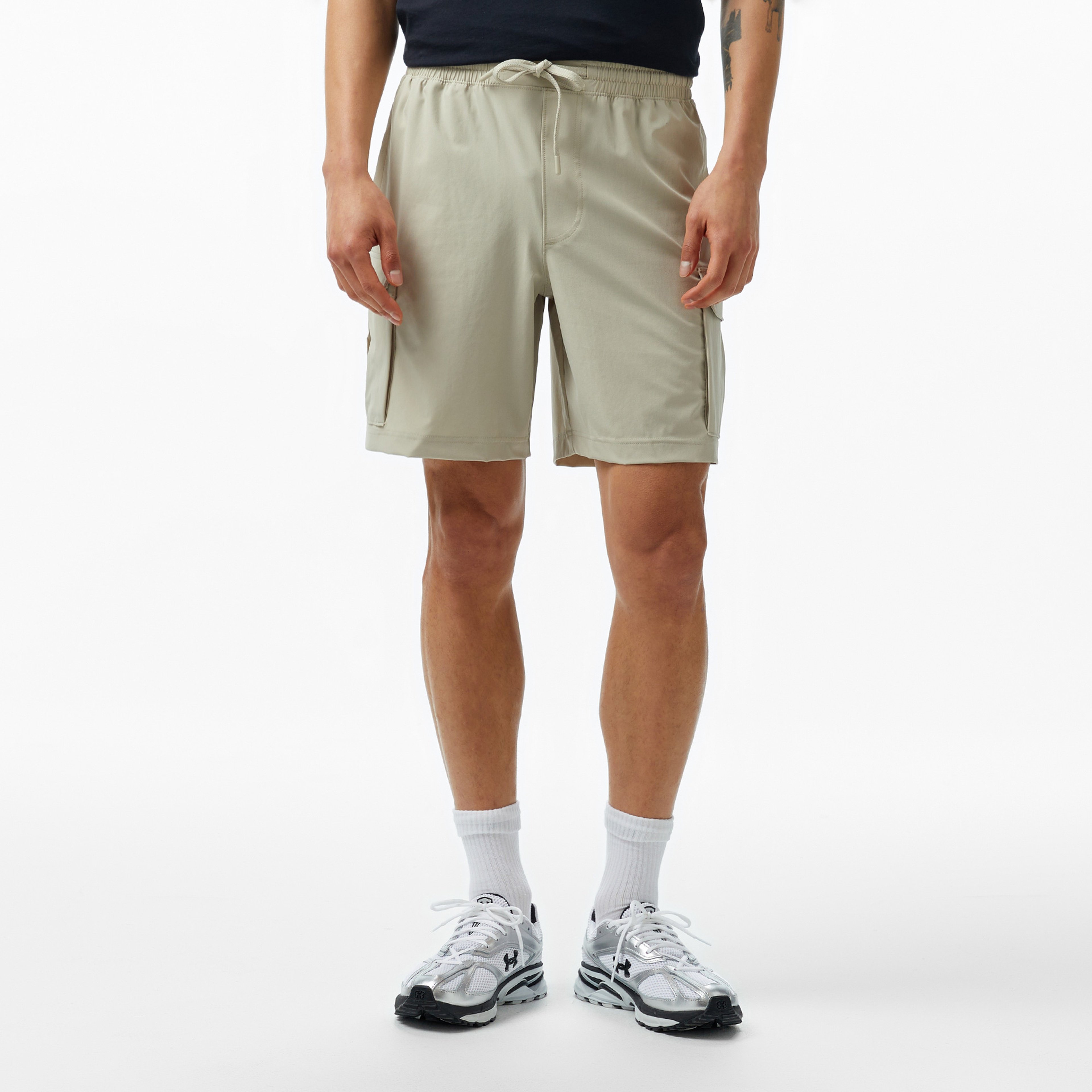 Under Armour Vibe Erkek Krem Şort