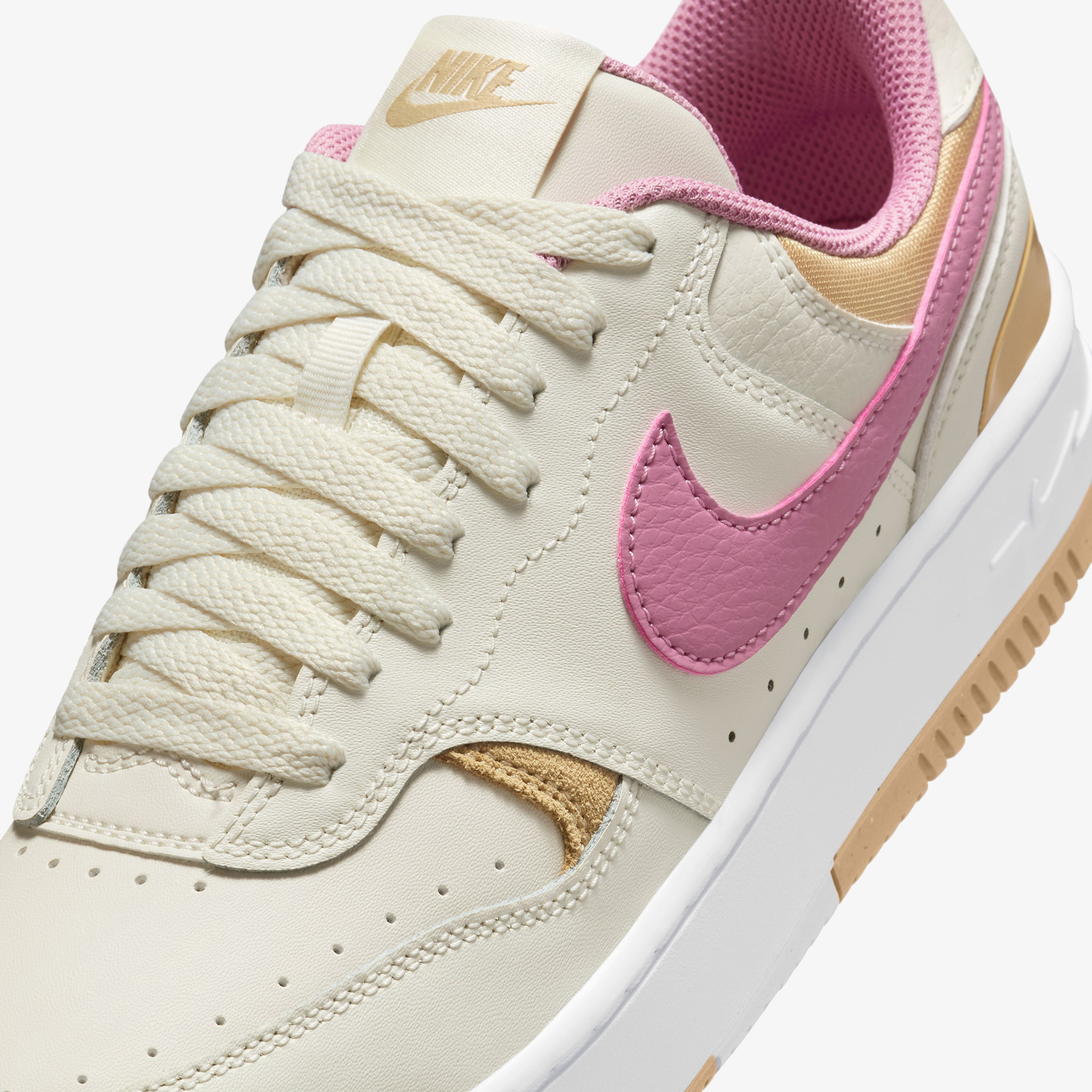 Nike Gamma Force Kadın Krem Sneaker