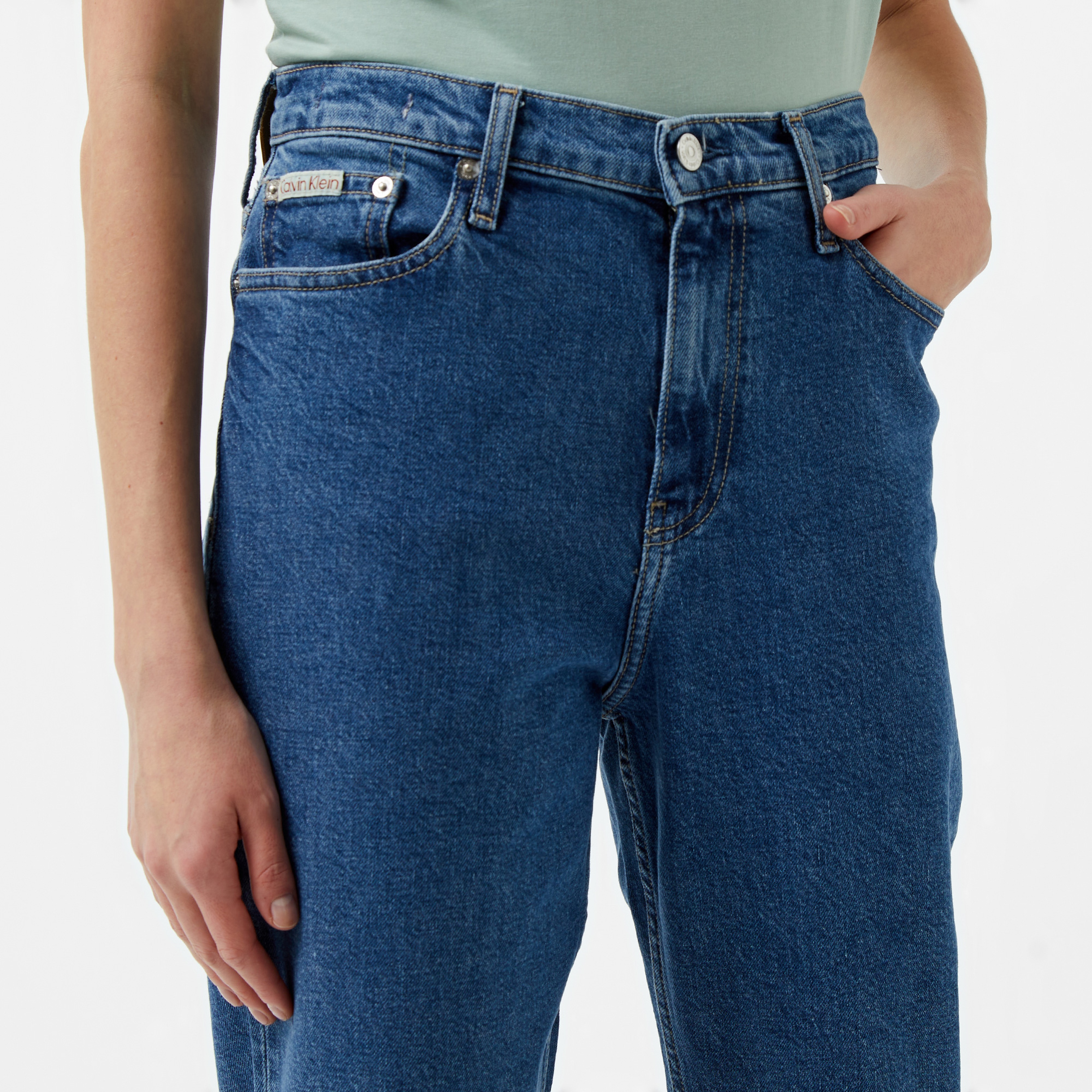 Calvin Klein Jeans Mom Kadın Mavi Jean