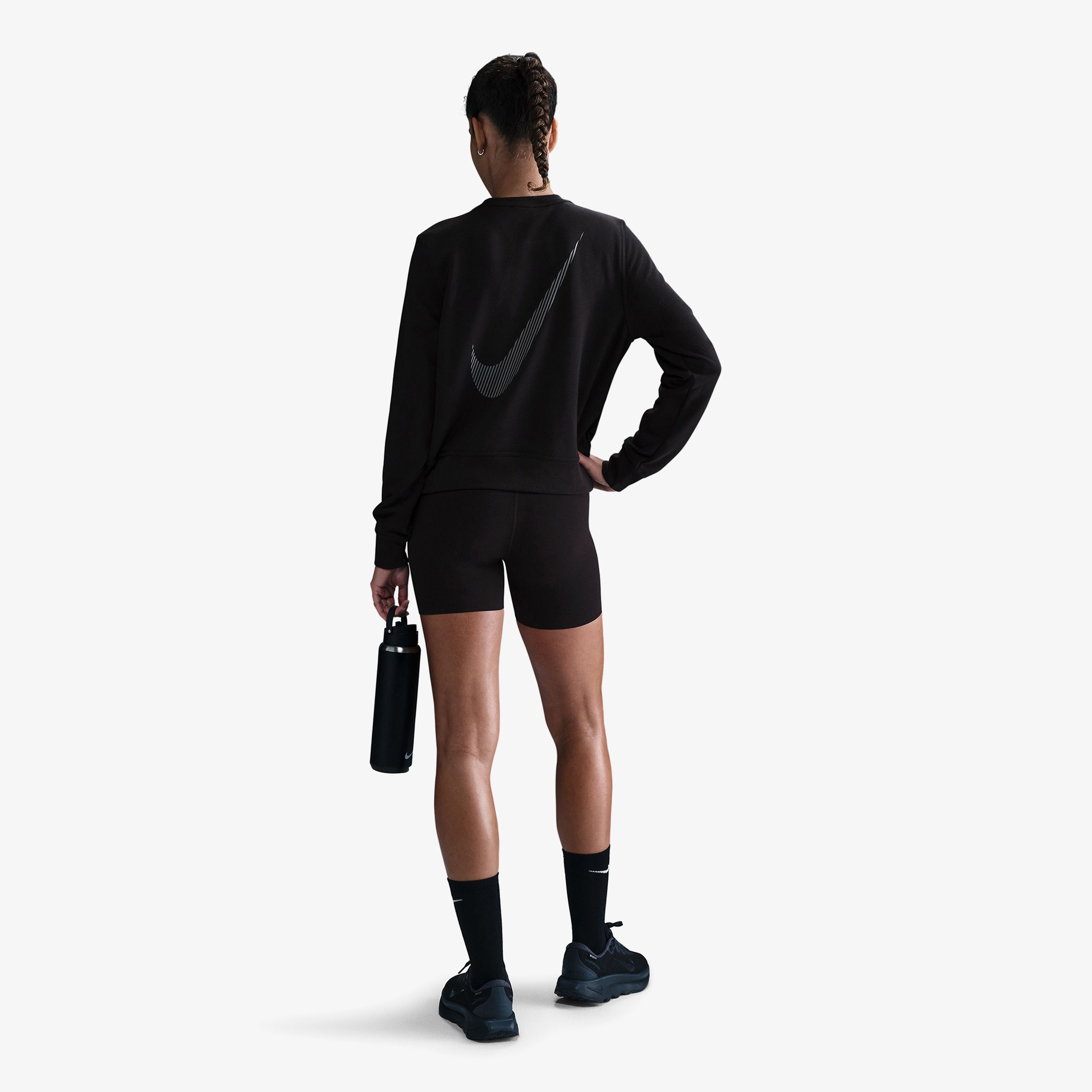 Nike One Kadın Siyah Antrenman T-Shirt