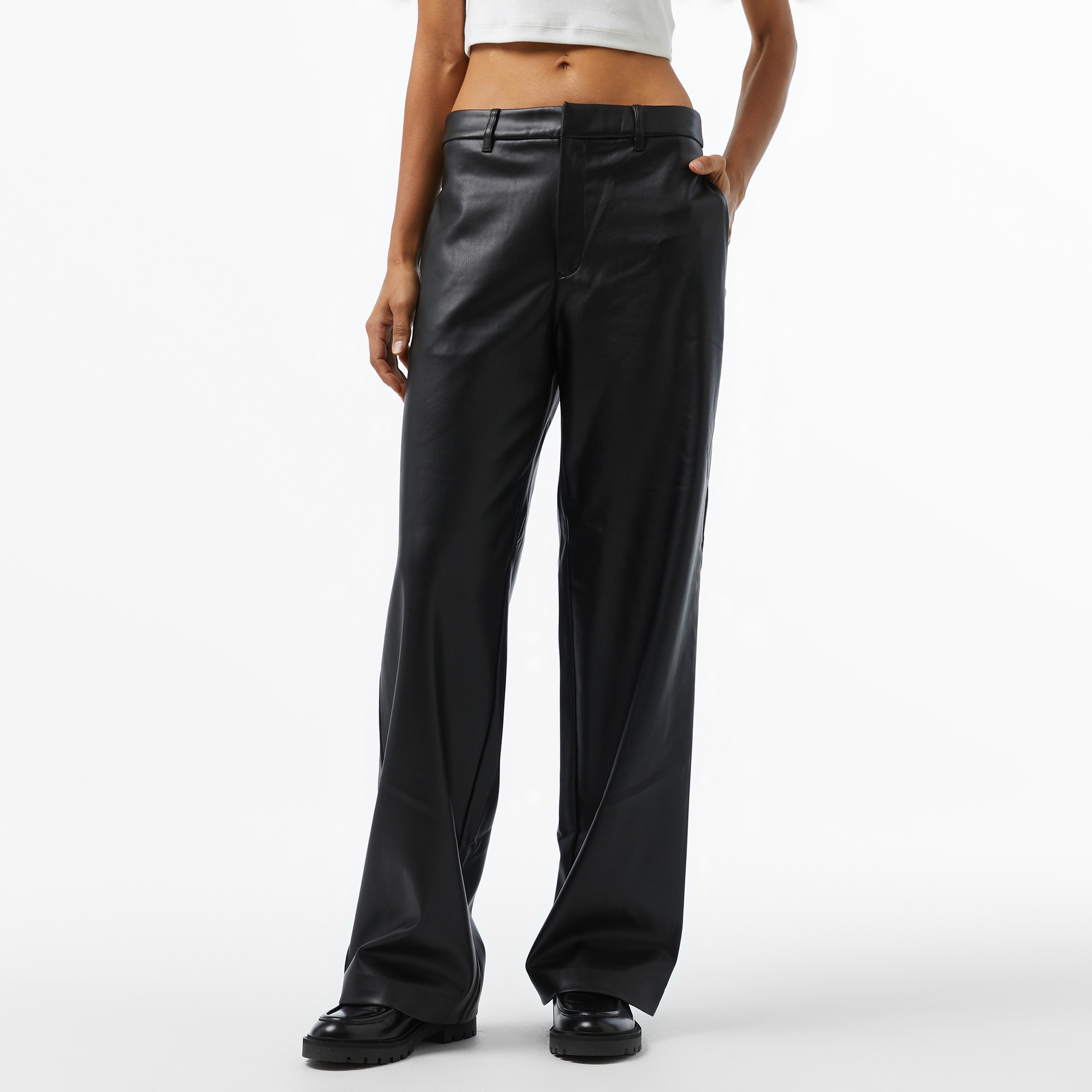 Calvin Klein Jeans Faux Leather Straight Kadın Siyah Pantolon