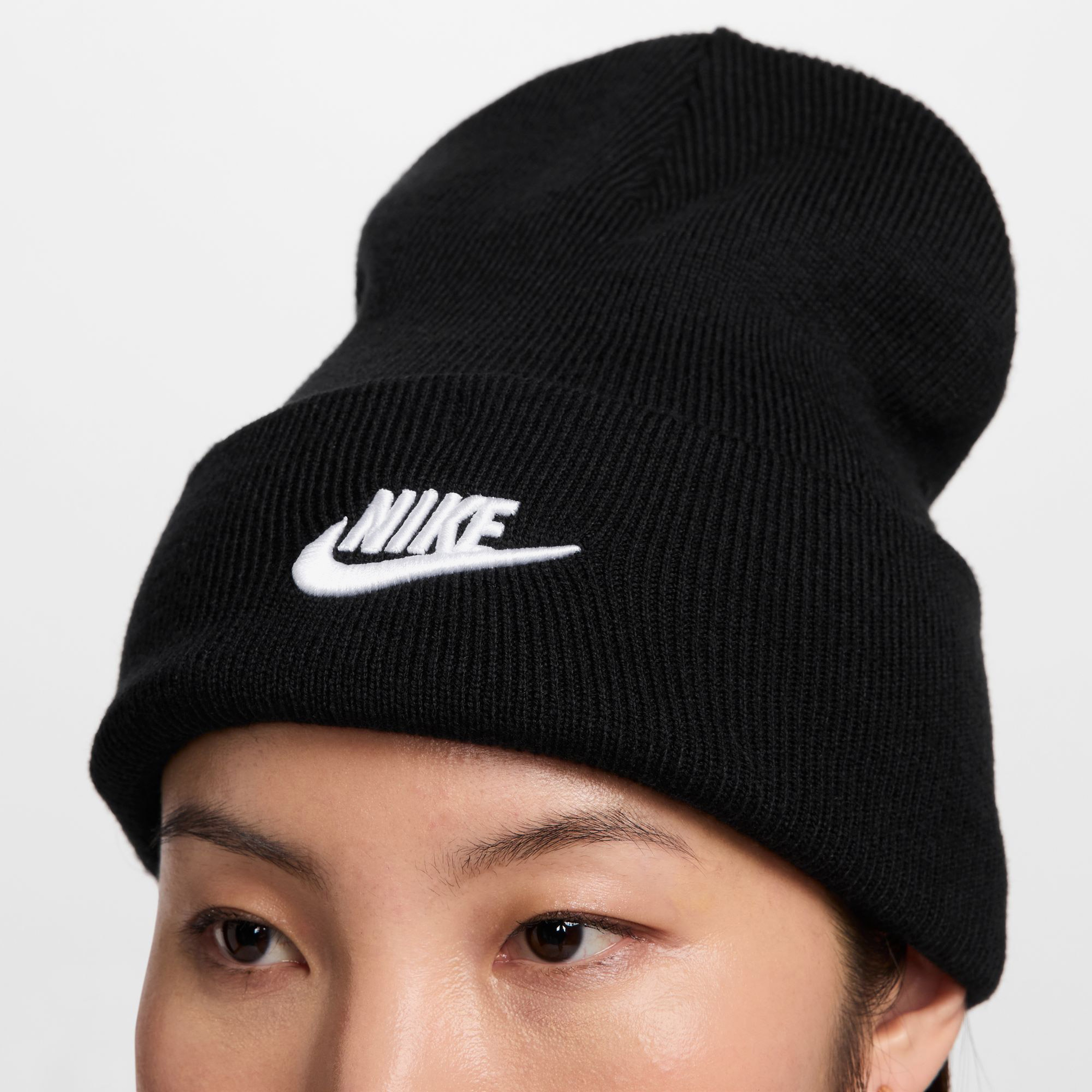 Nike Sportswear Peak Kadın Siyah Bere