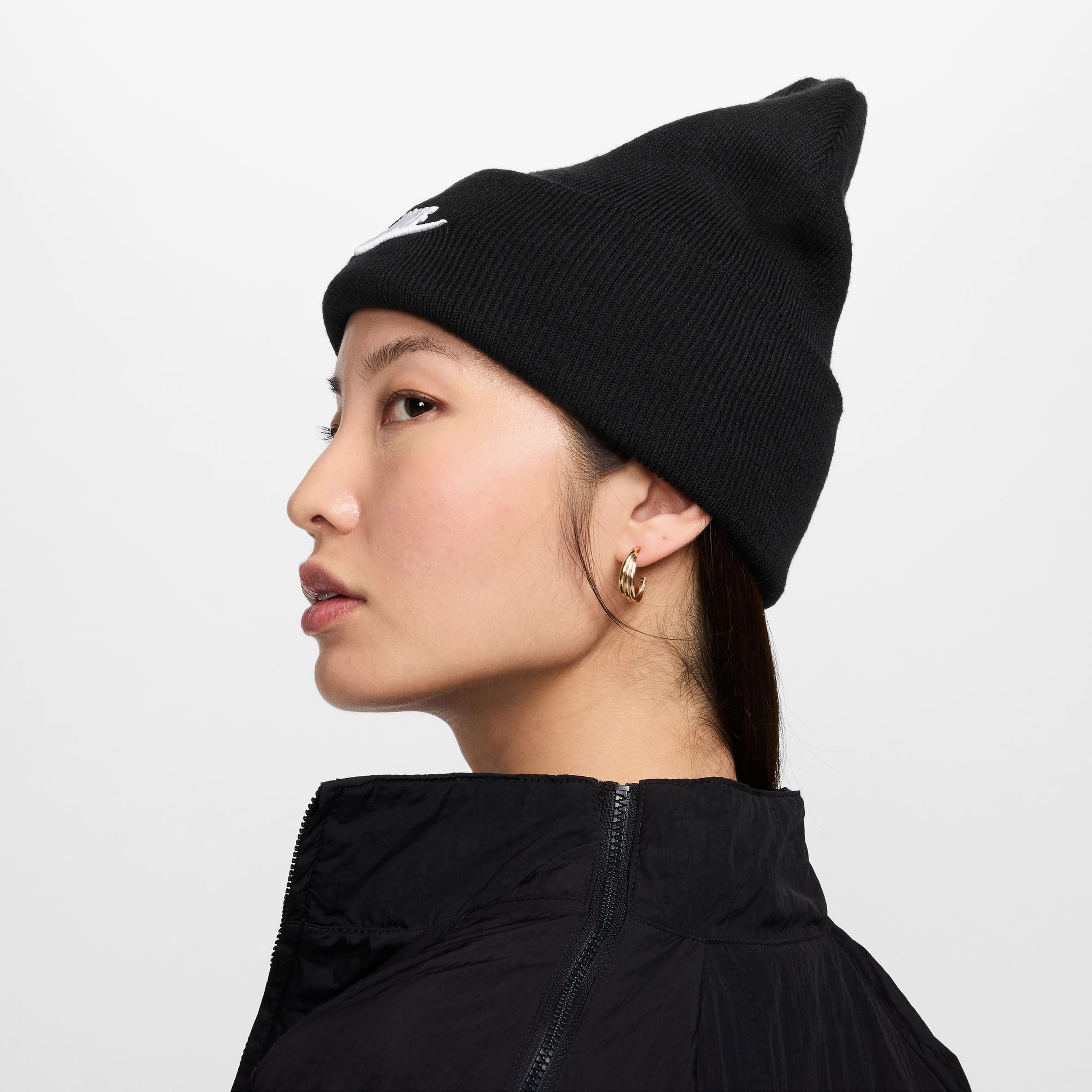 Nike Sportswear Peak Kadın Siyah Bere