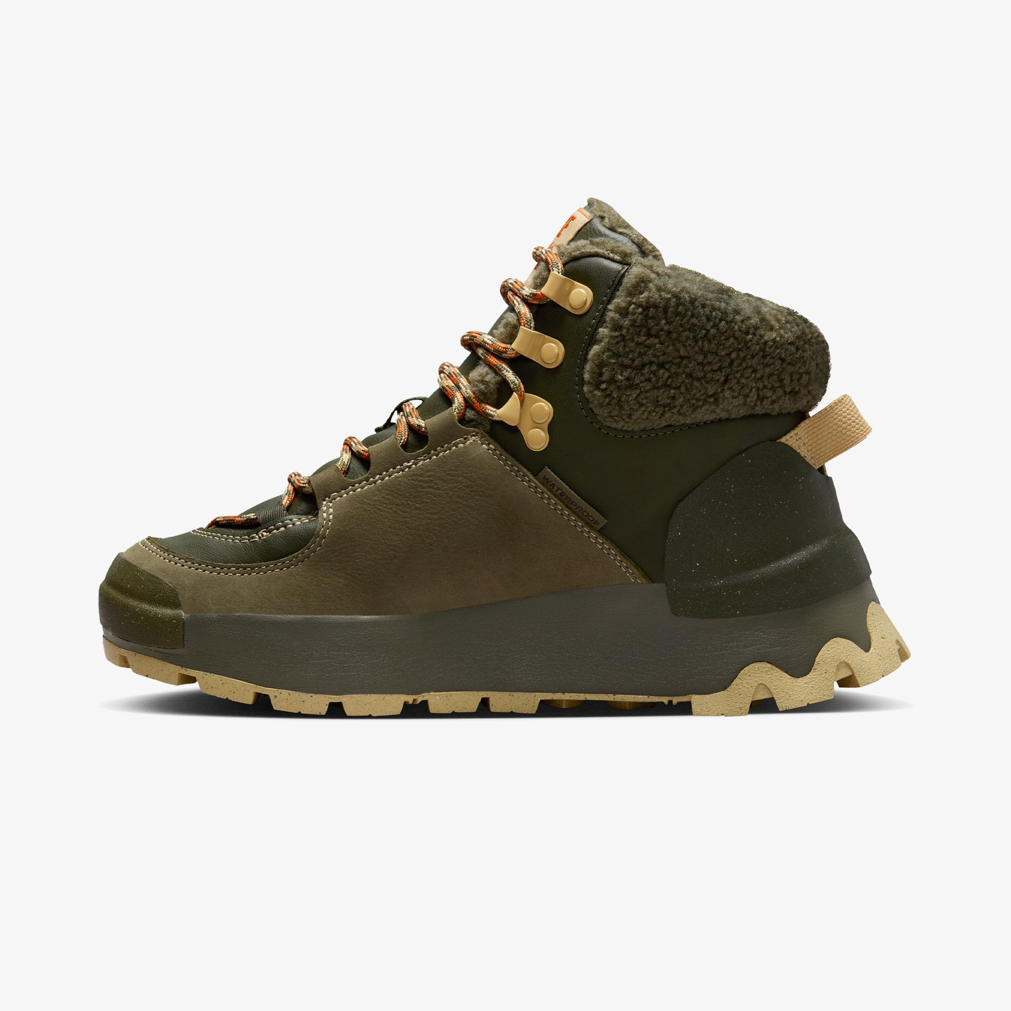 Nike City Classic Premium Kadın Yeşil Bot