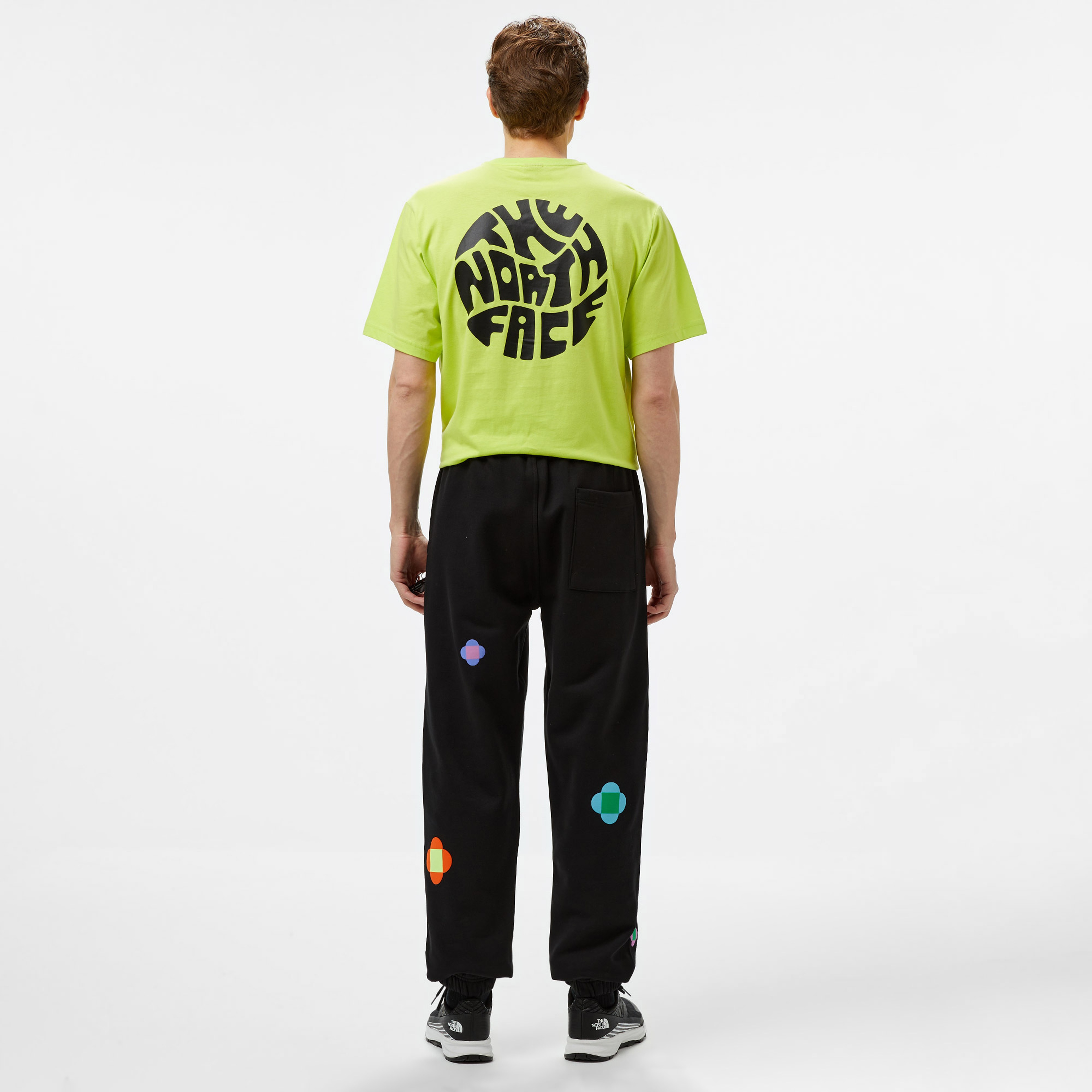 The North Face Yinka Ilori Lets Blosso Together Erkek Siyah Pantolon