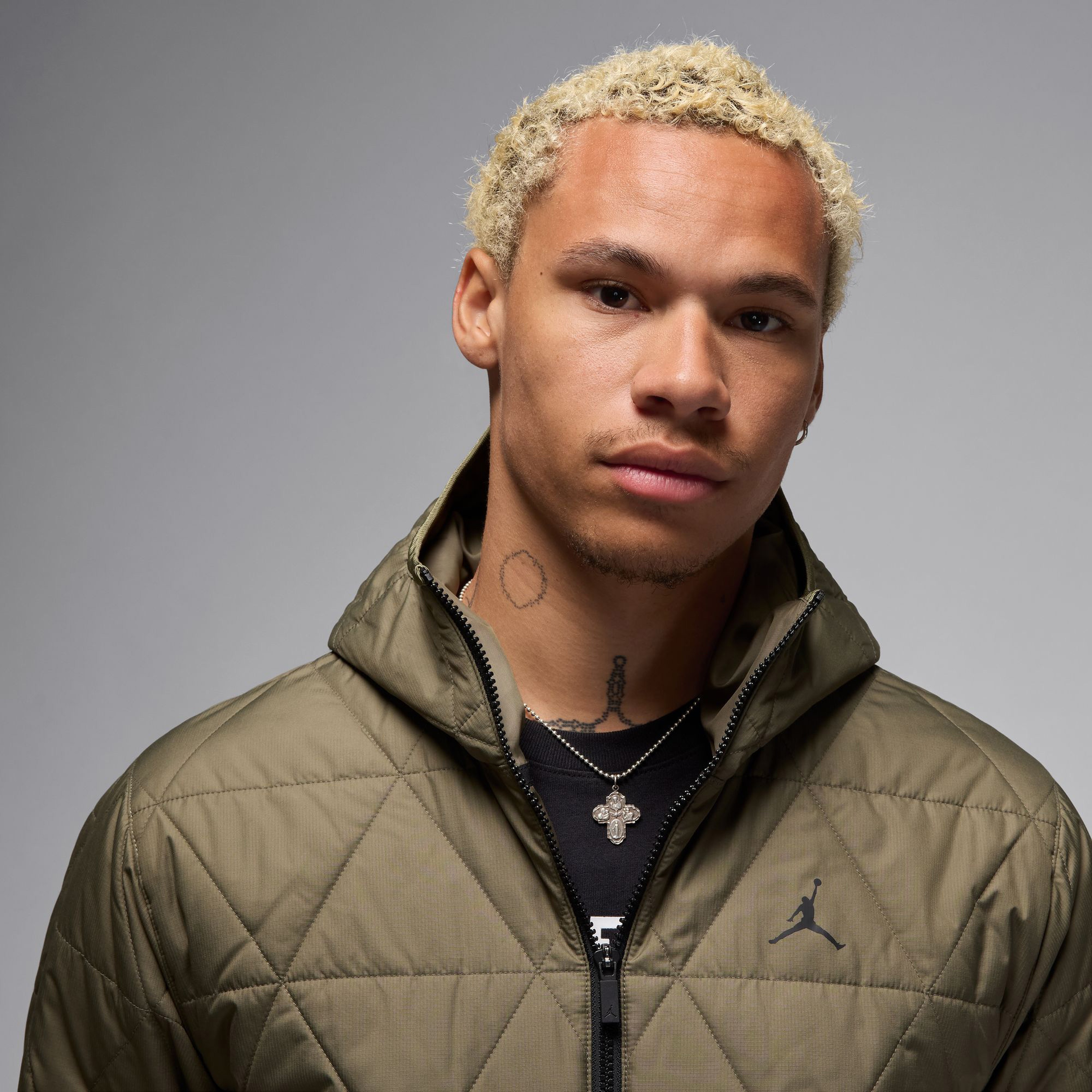 Jordan Therma-FIT Sport Erkek Haki Mont