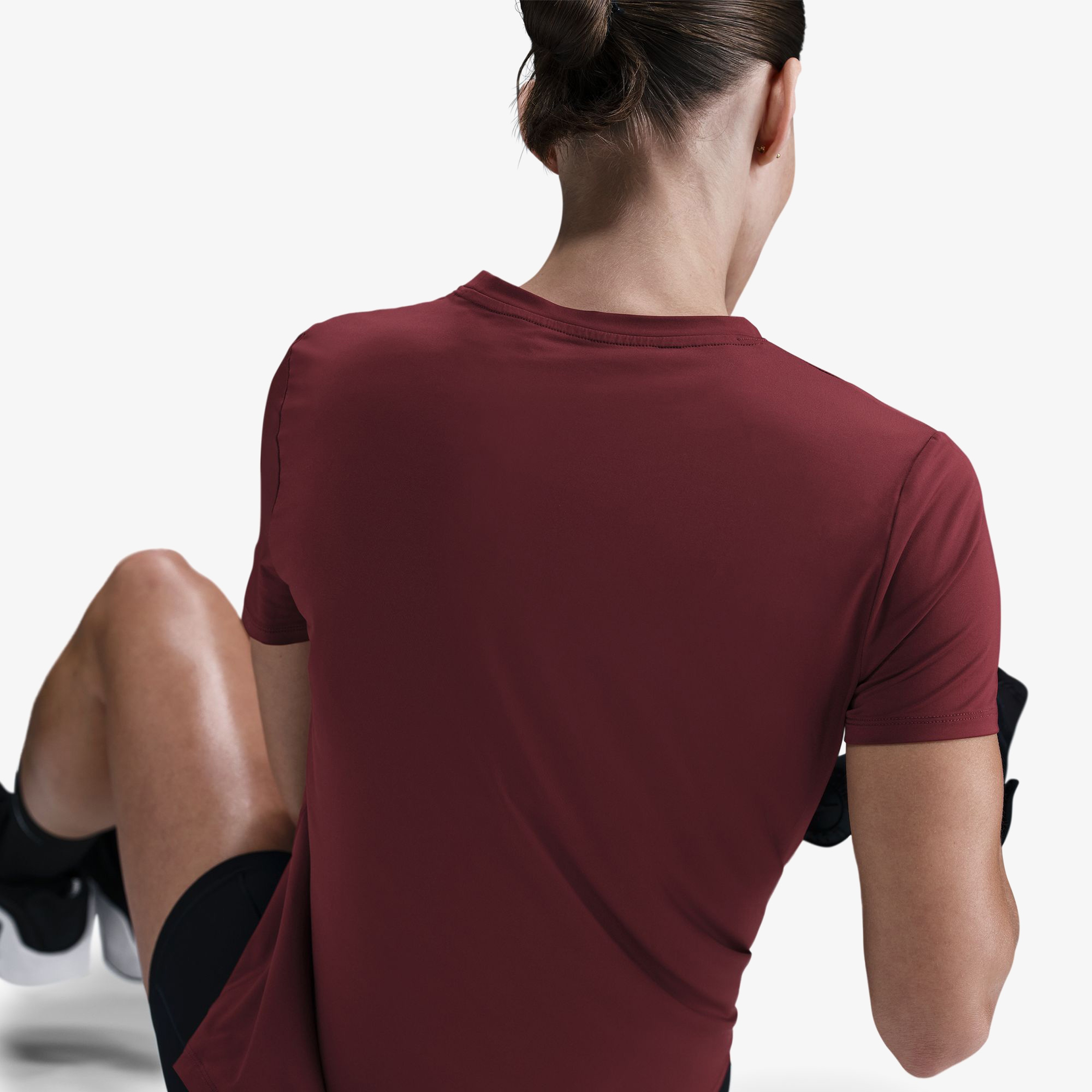 Nike One Classic Kadın Kırmızı Antrenman T-Shirt