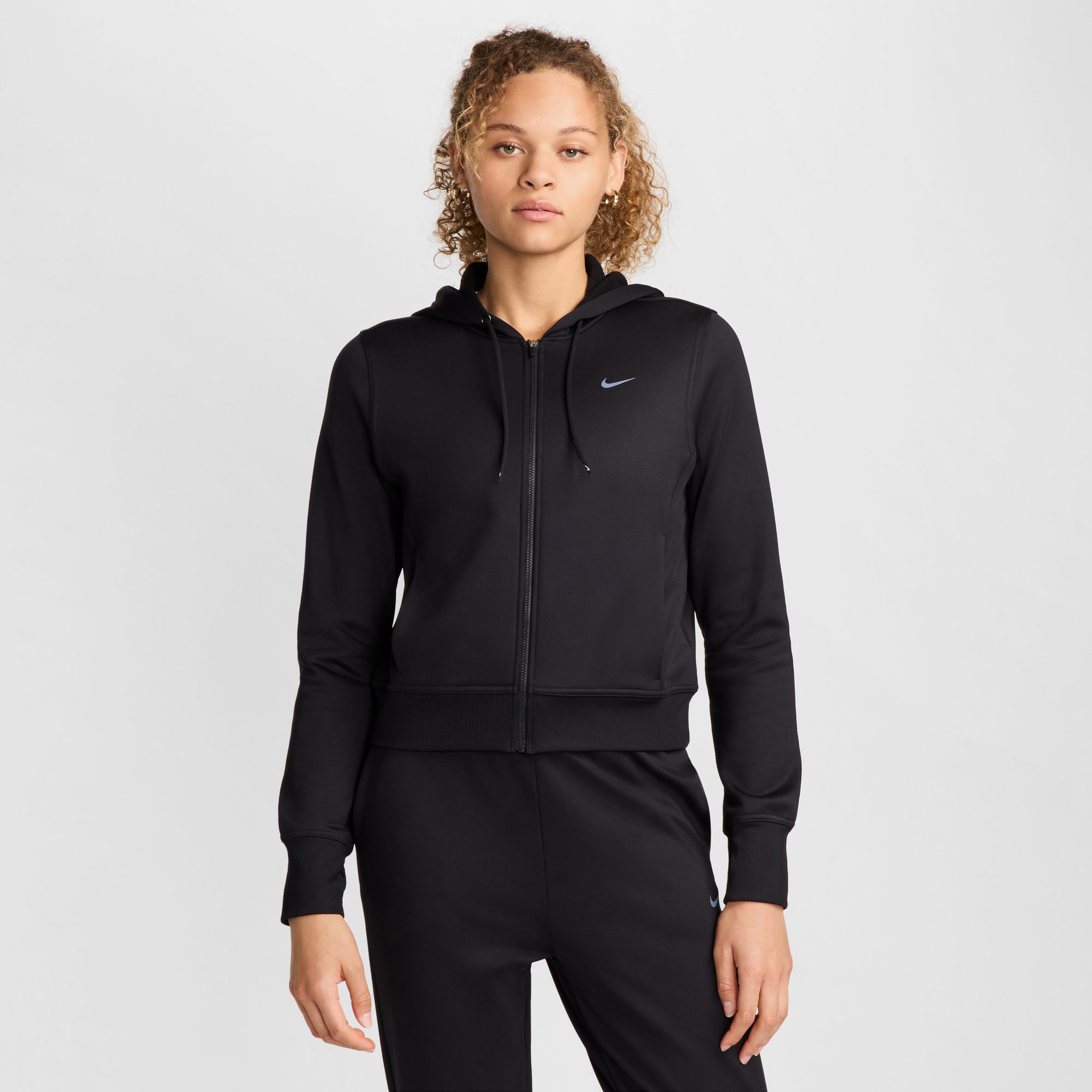 Nike Therma Fit One Kadın Siyah Günlük Sweatshirt