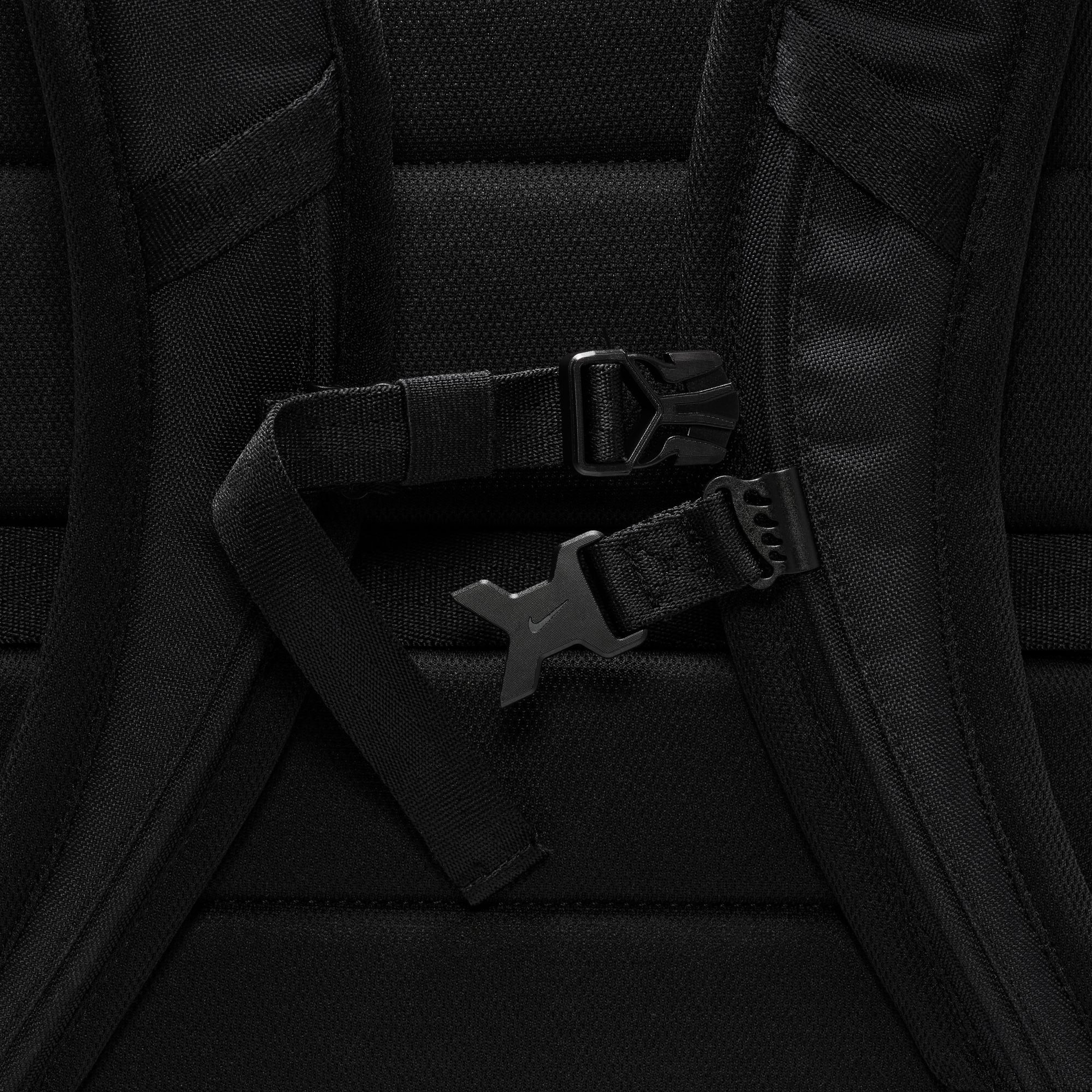 Nike Erkek Siyah Sırt Çantası
