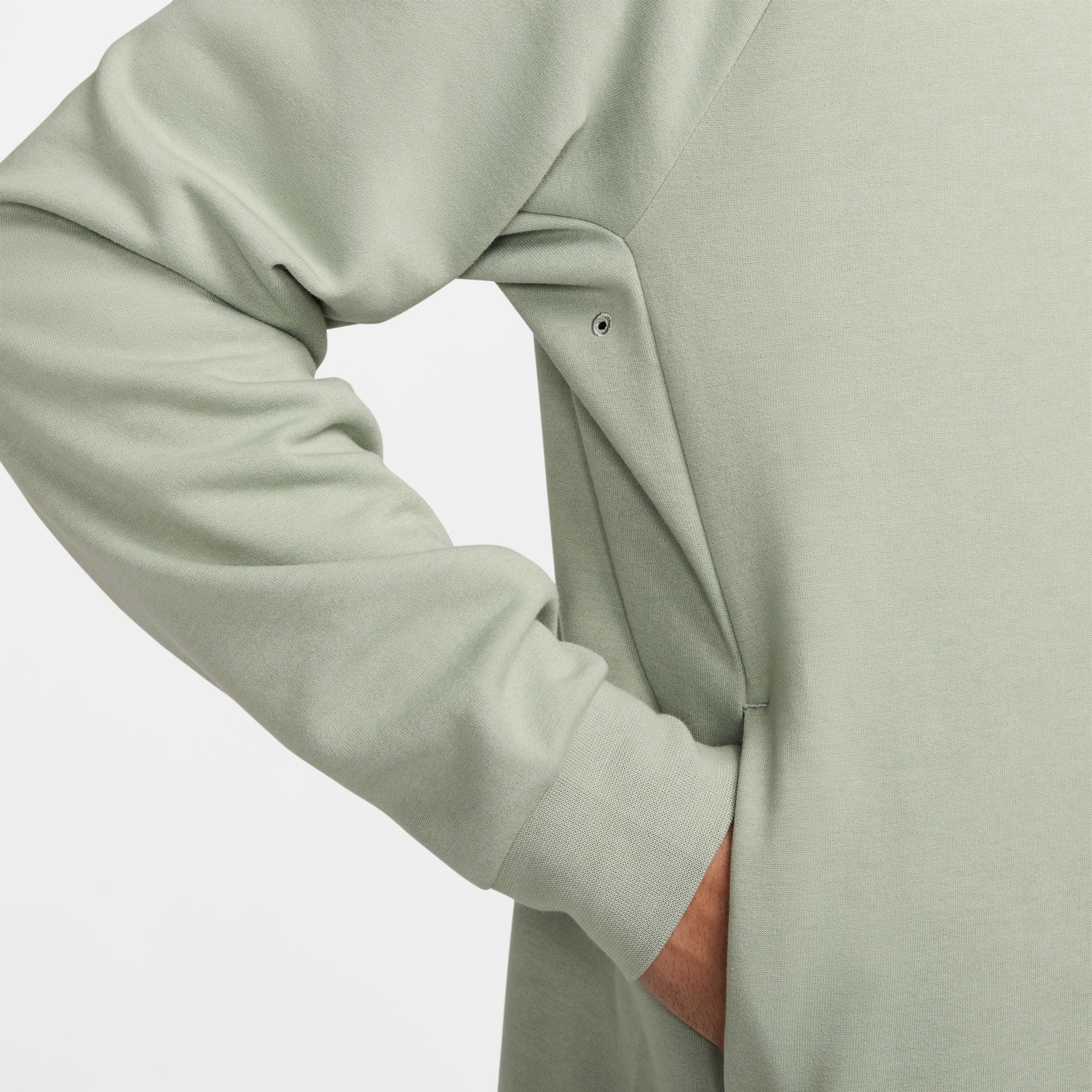 Nike Primary Fleece Erkek Yeşil Günlük Sweatshirt