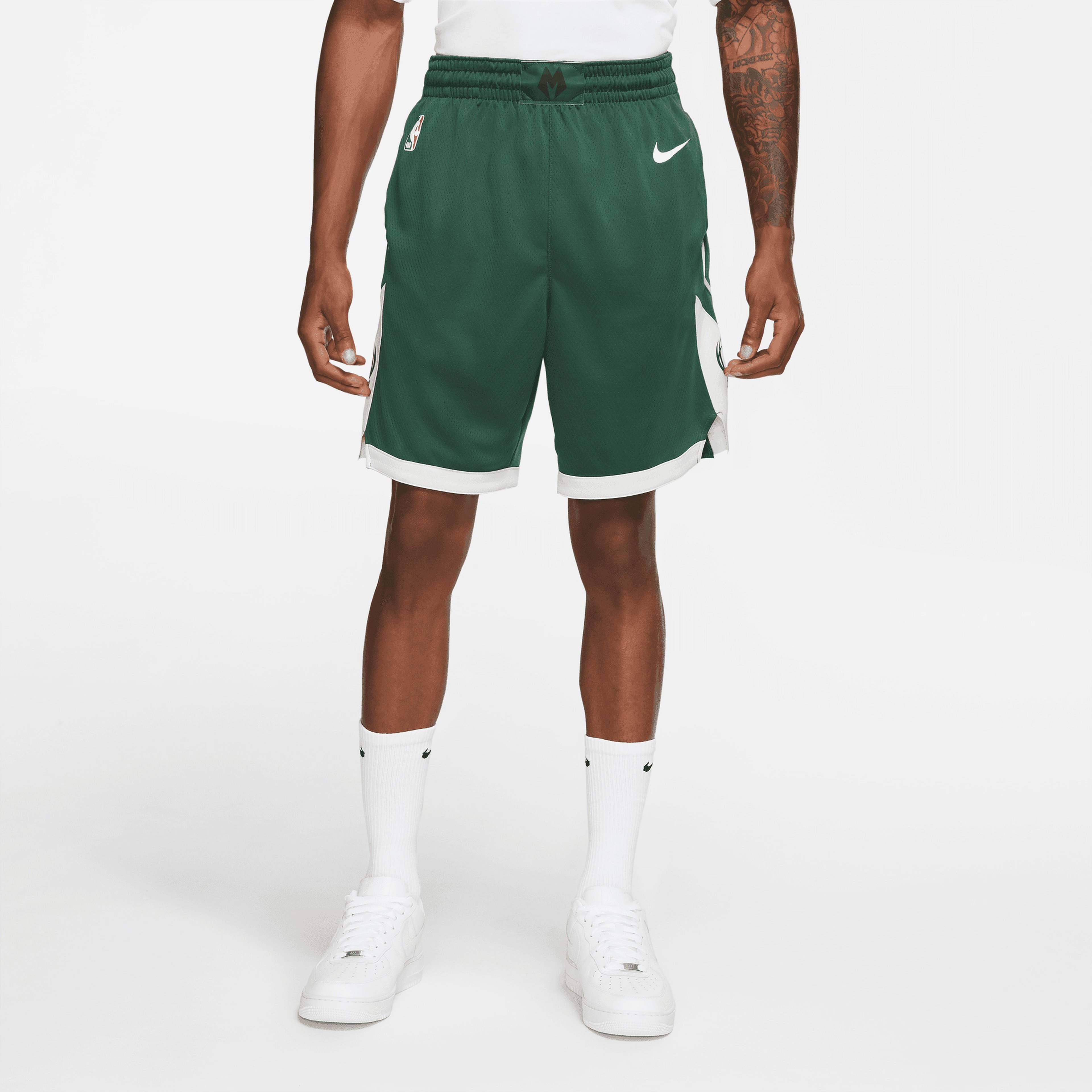 Nike Milwaukee Bucks Erkek Yeşil Basketbol Şortu