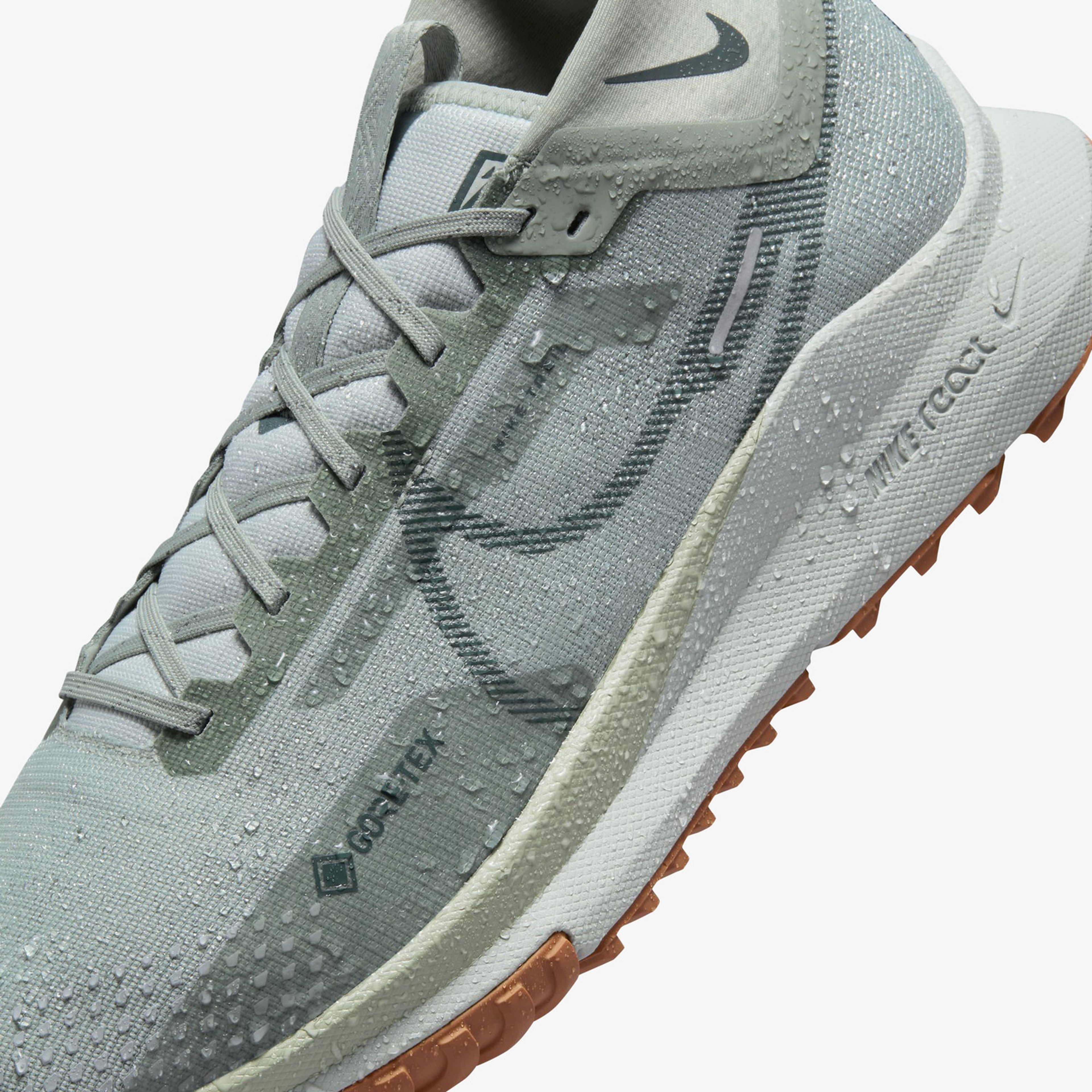 Nike Pegasus Trail 4 Gore-Tex Erkek Yeşil Koşu Ayakkabısı