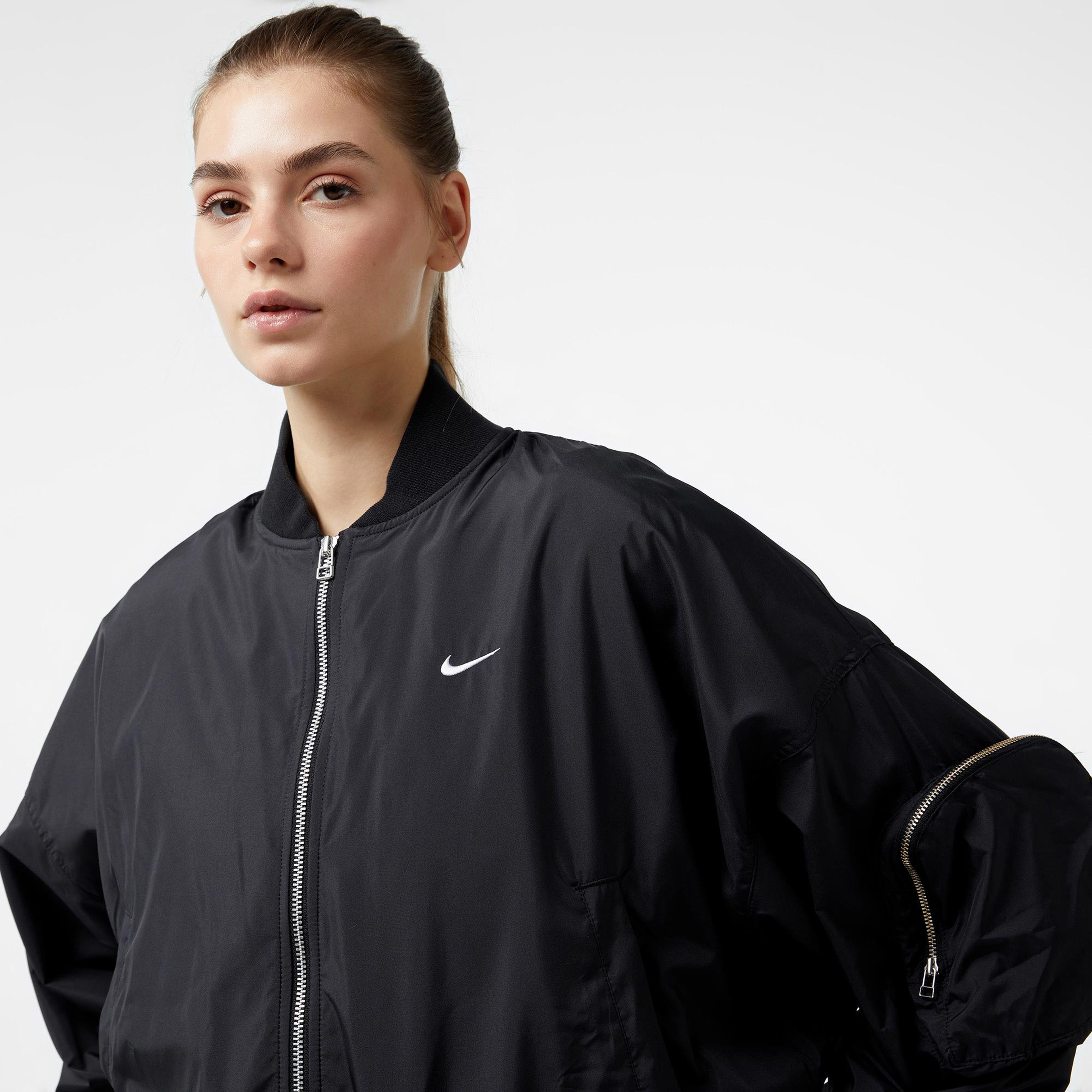 Nike Sportswear Essential Bol Kesim Bomber Kadın Siyah Ceket