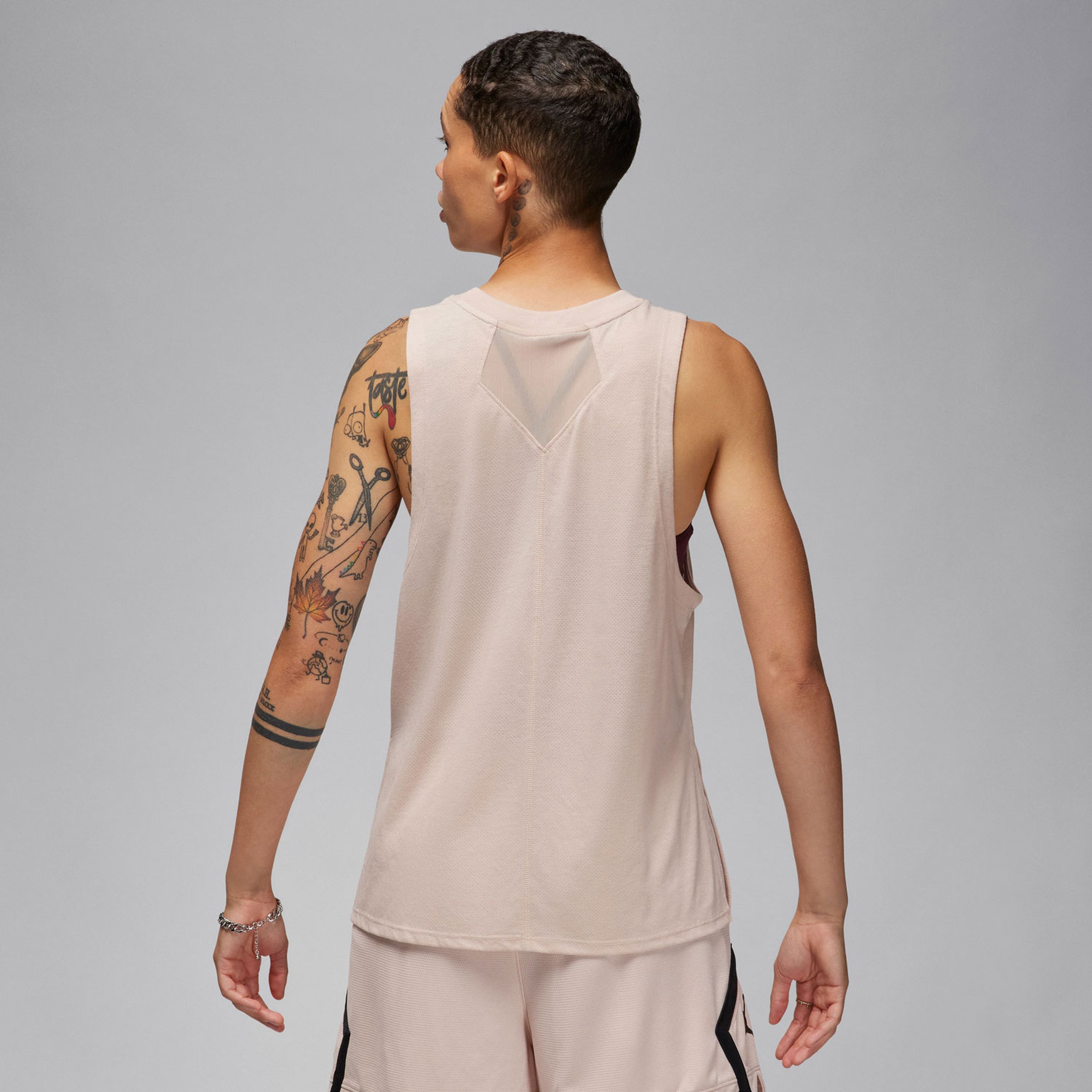 Jordan Sport Diamond Kadın Bej Kolsuz T-Shirt