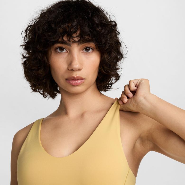 Nike Pro Indy Plunge Kadın Sarı Bra