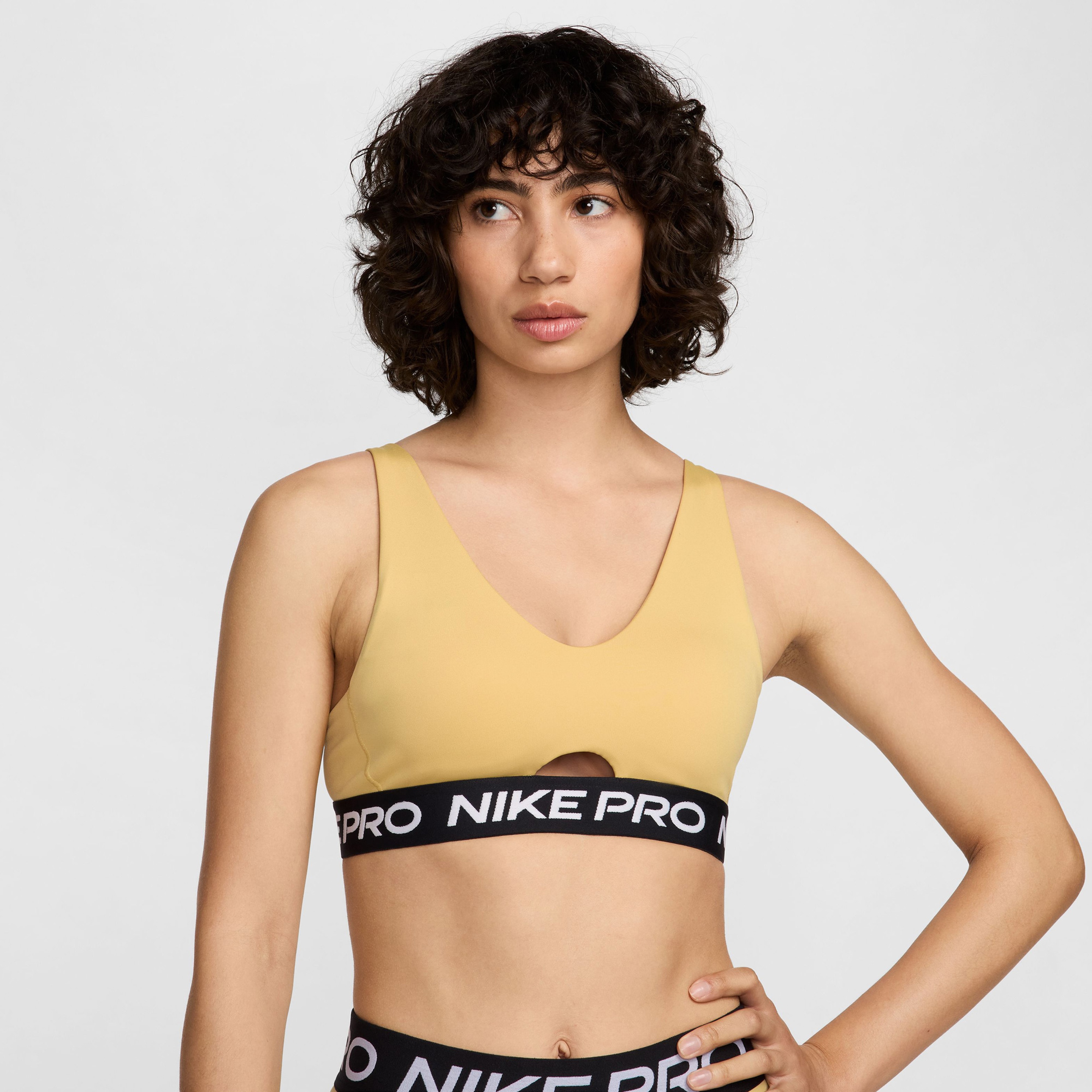 Nike Pro Indy Plunge Kadın Sarı Bra