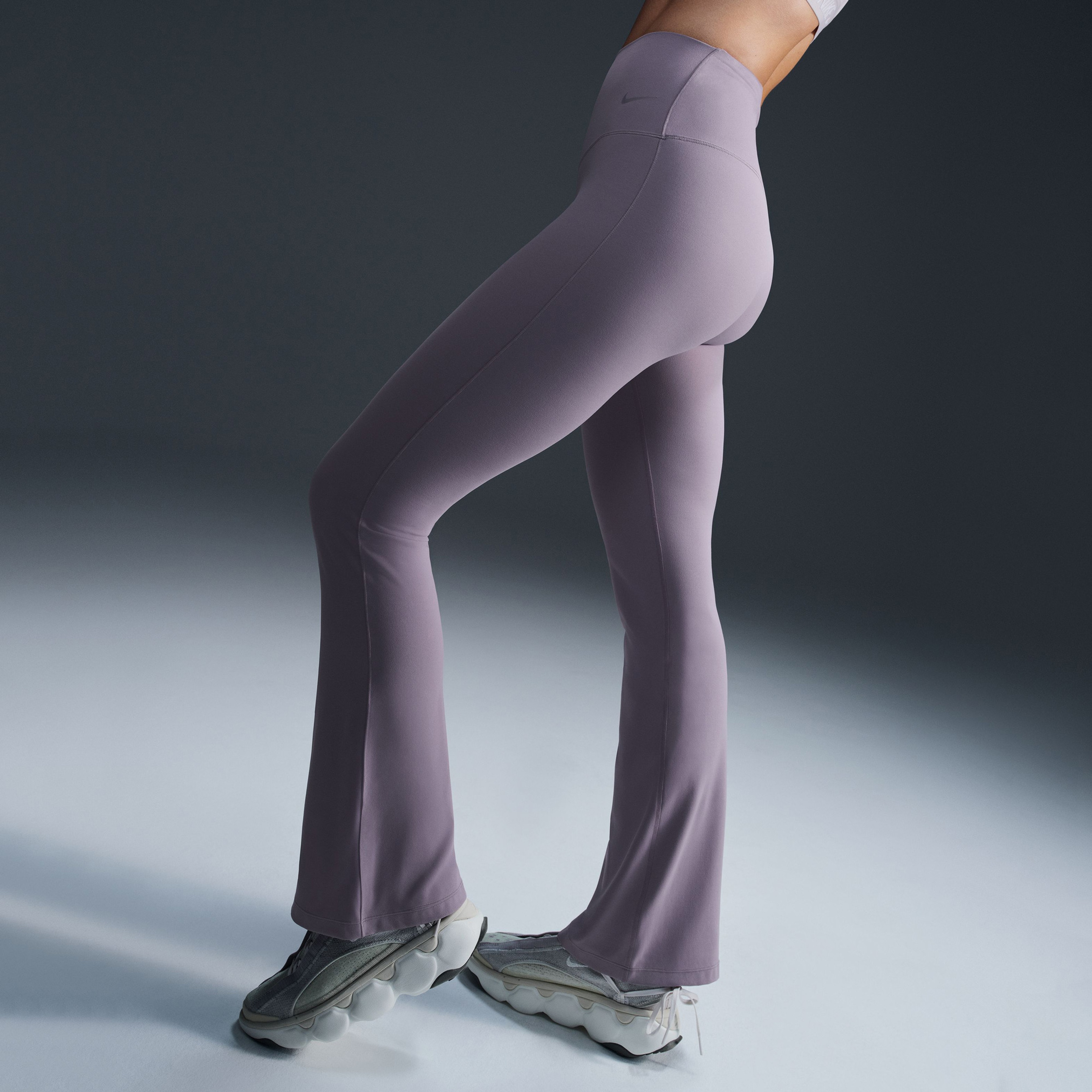 Nike Dri-Fit Zenvy High Rise Kadın Mor Eşofman Altı