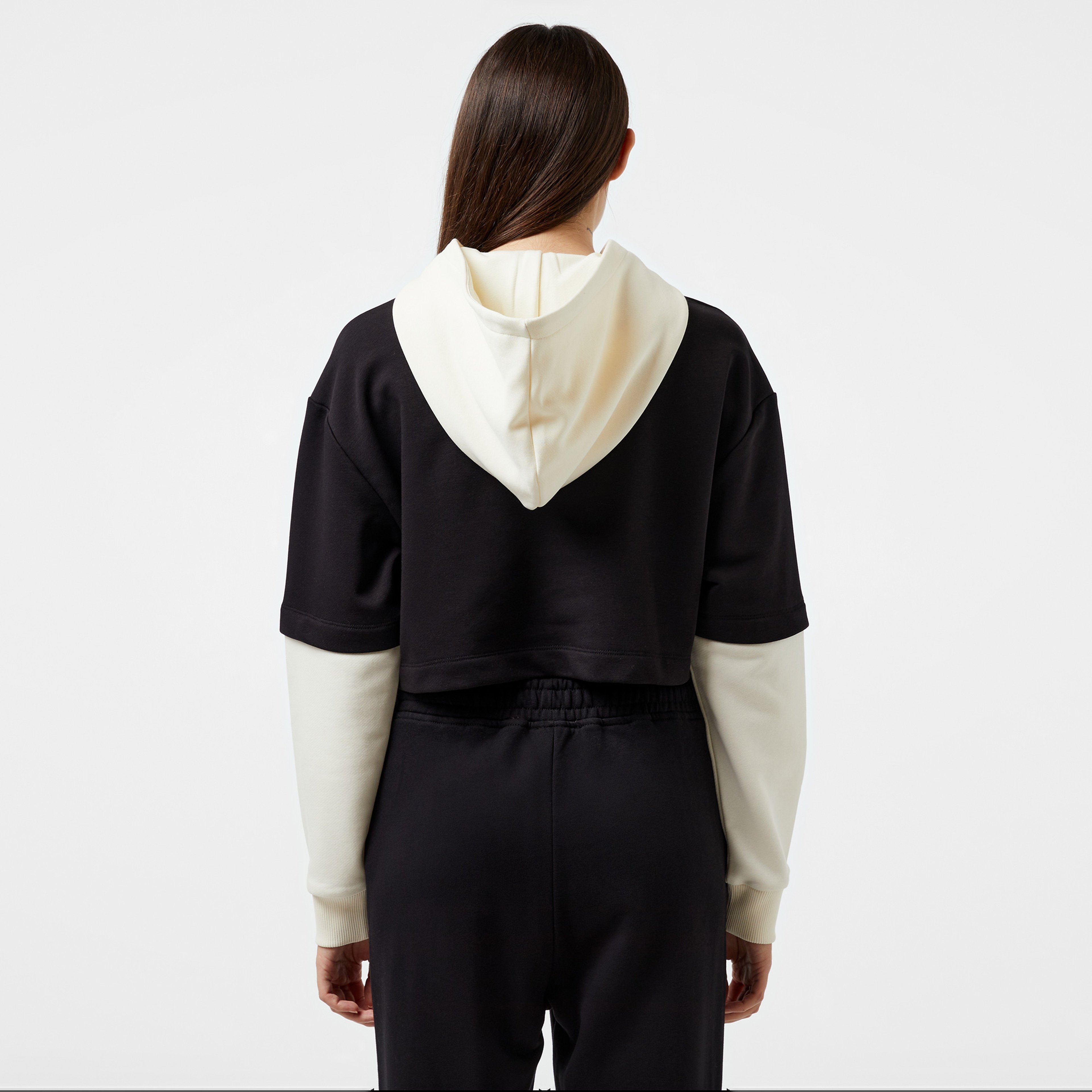 New Balance WNH3407 Lifestyle Kadın Siyah Sweatshirt