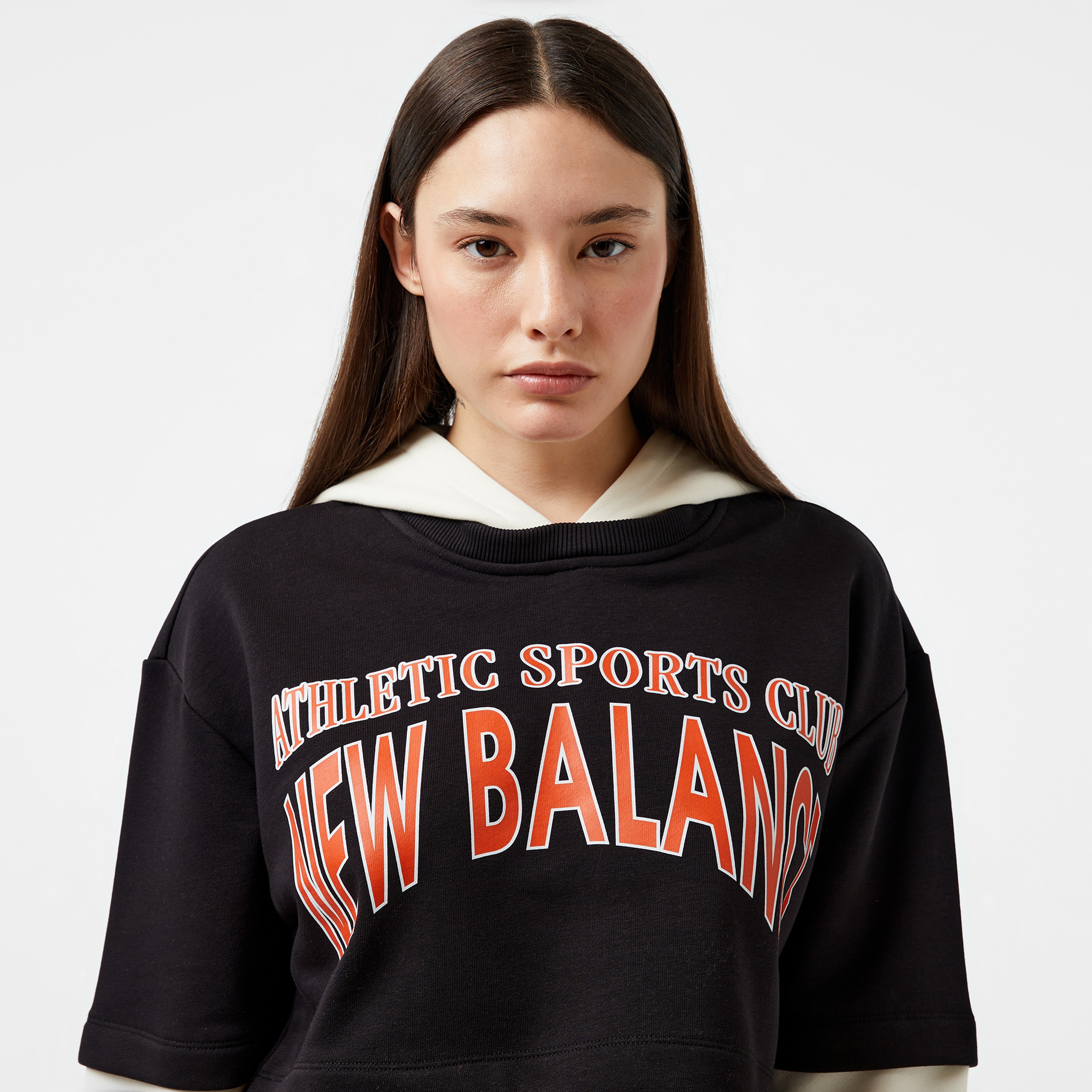 New Balance WNH3407 Lifestyle Kadın Siyah Sweatshirt