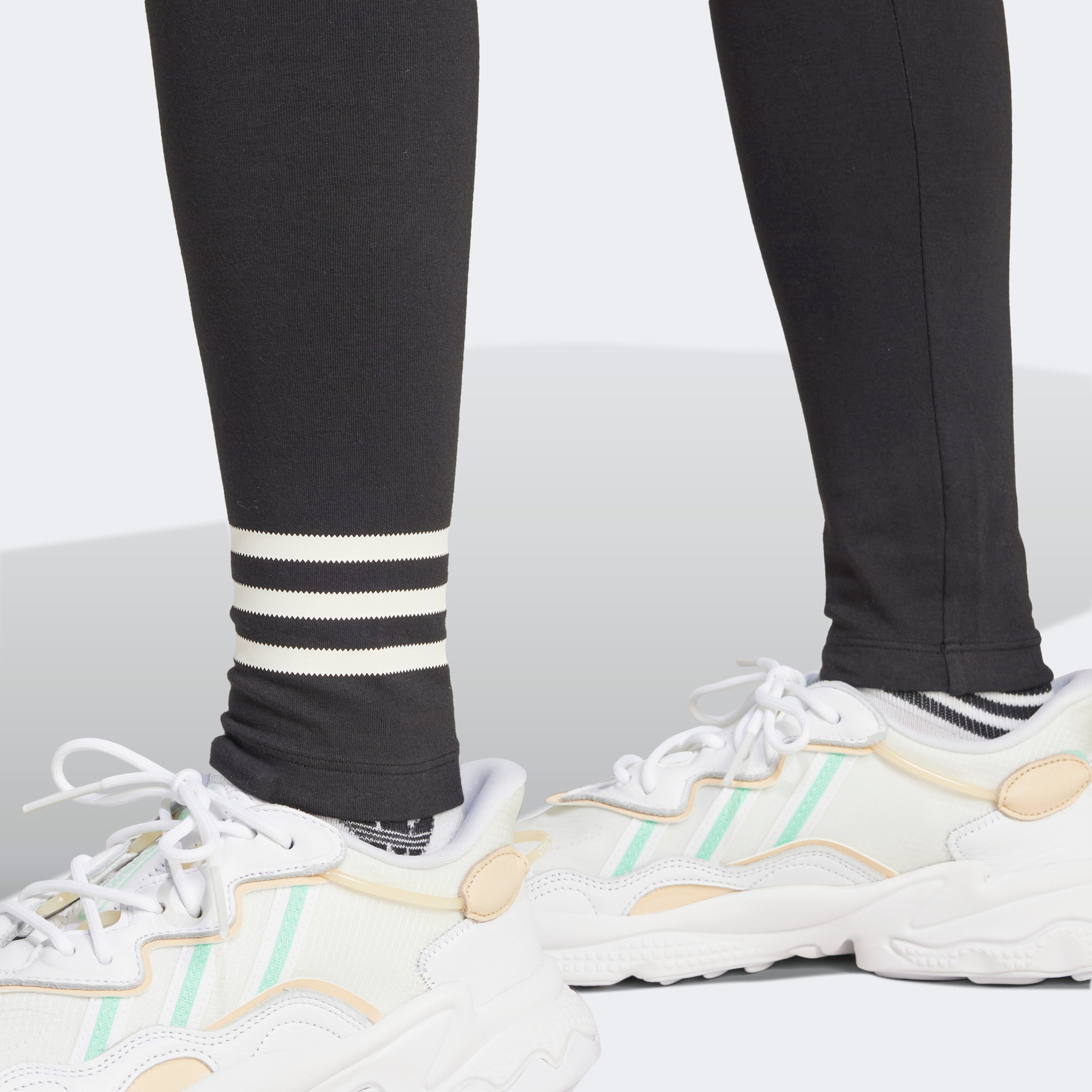 adidas Neucl Tight Kadın Siyah Tayt