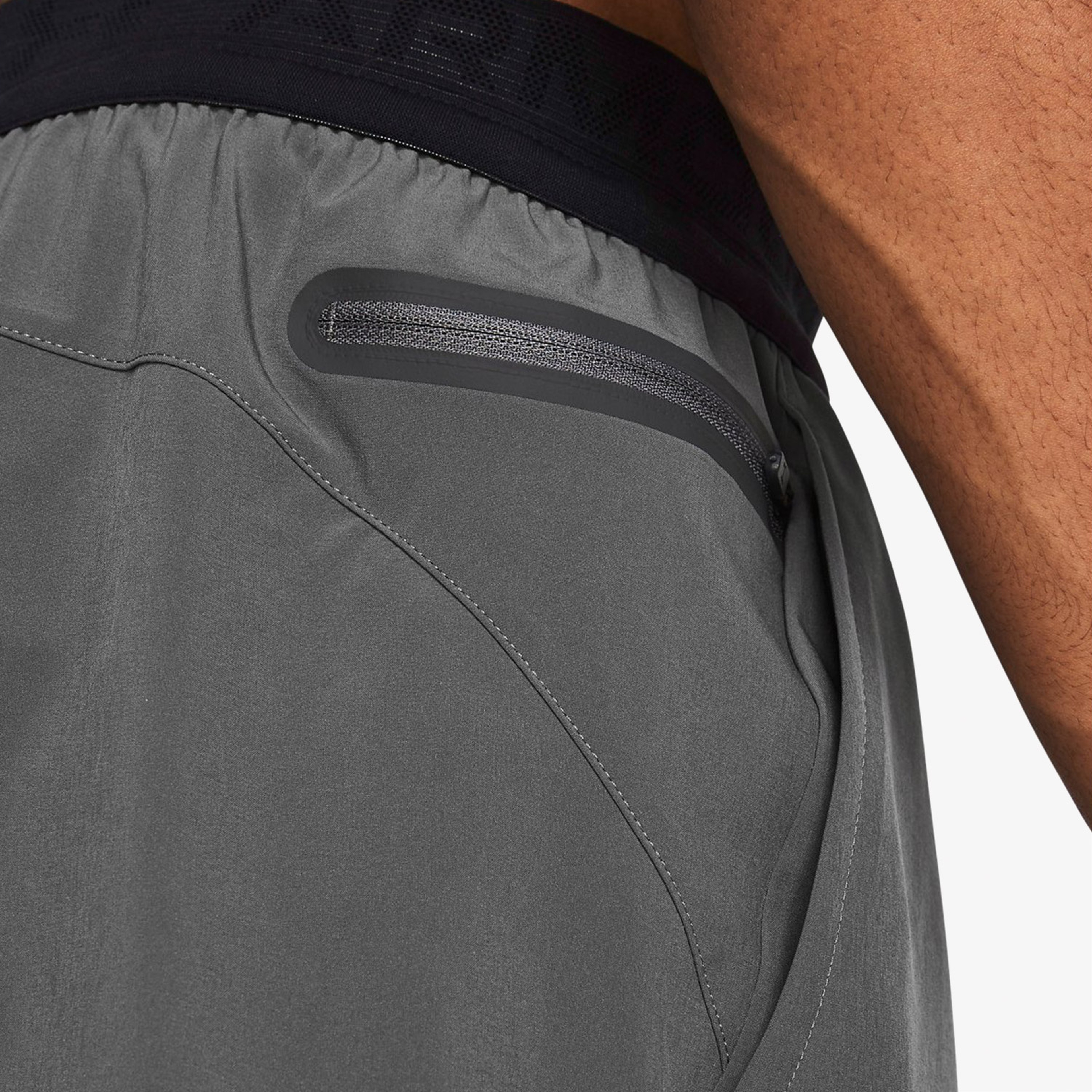 Under Armour Peak Dokuma Erkek Gri Şort