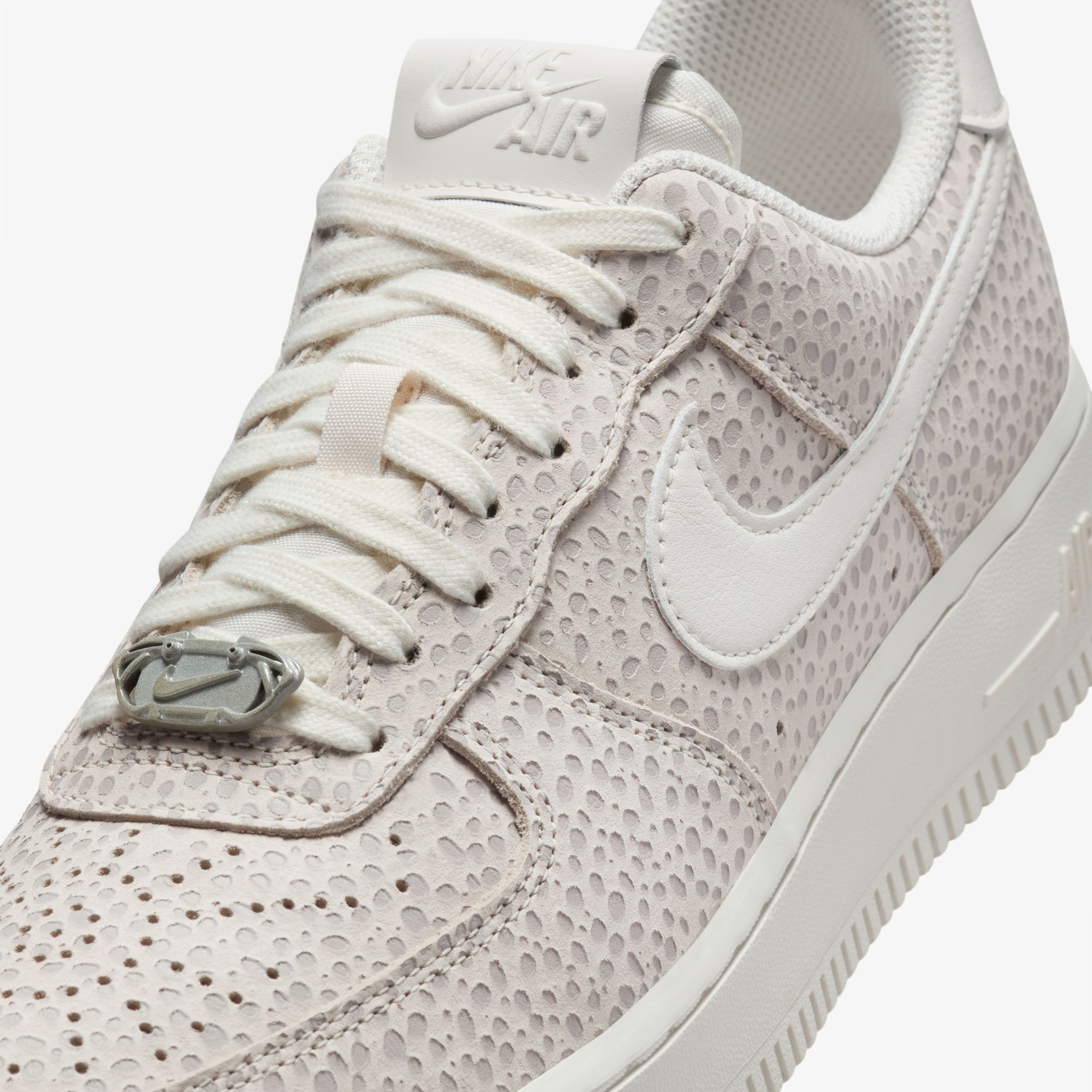 Nike Air Force 1 '07 Premium Kadın Bej Spor Ayakkabı