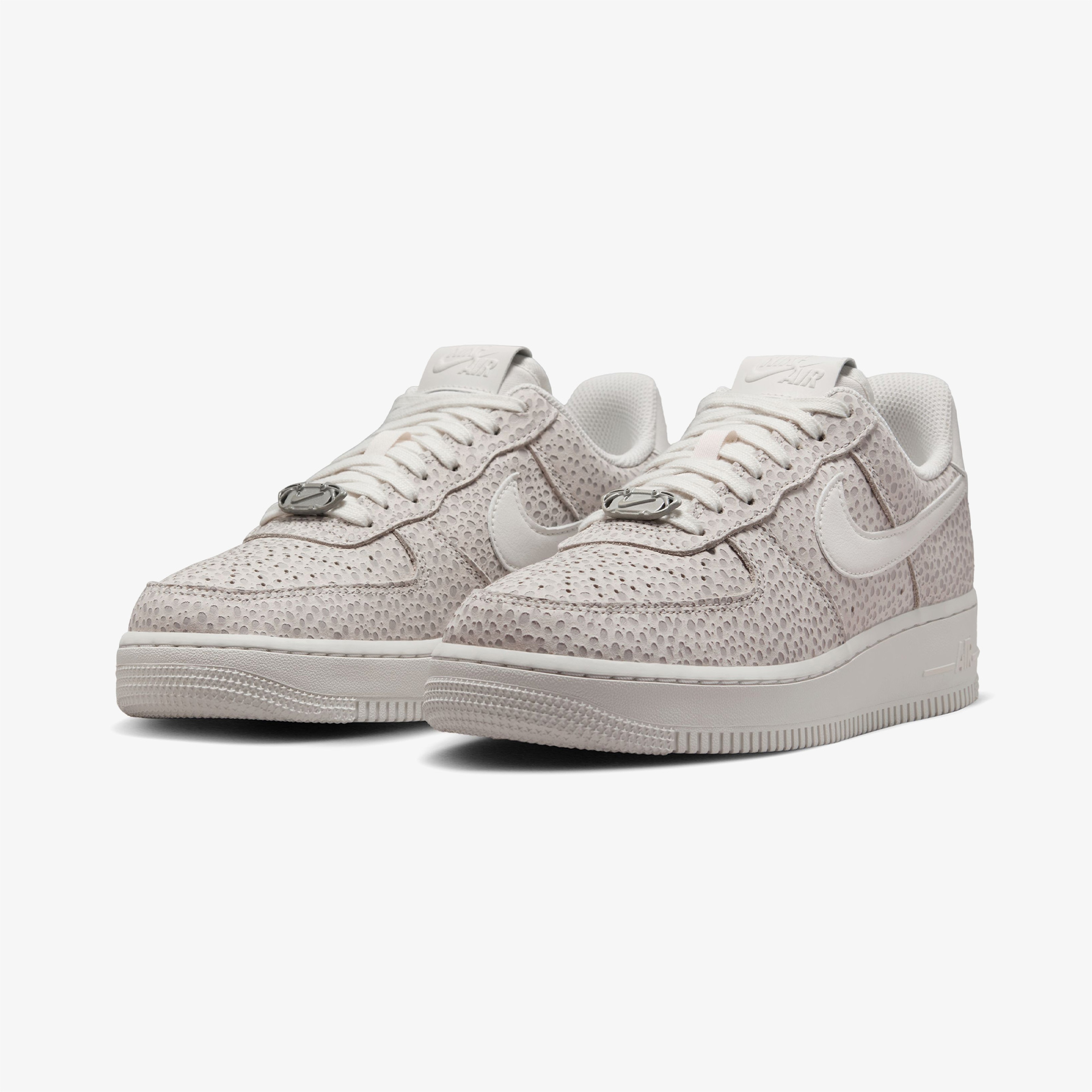 Nike Air Force 1 '07 Premium Kadın Bej Spor Ayakkabı