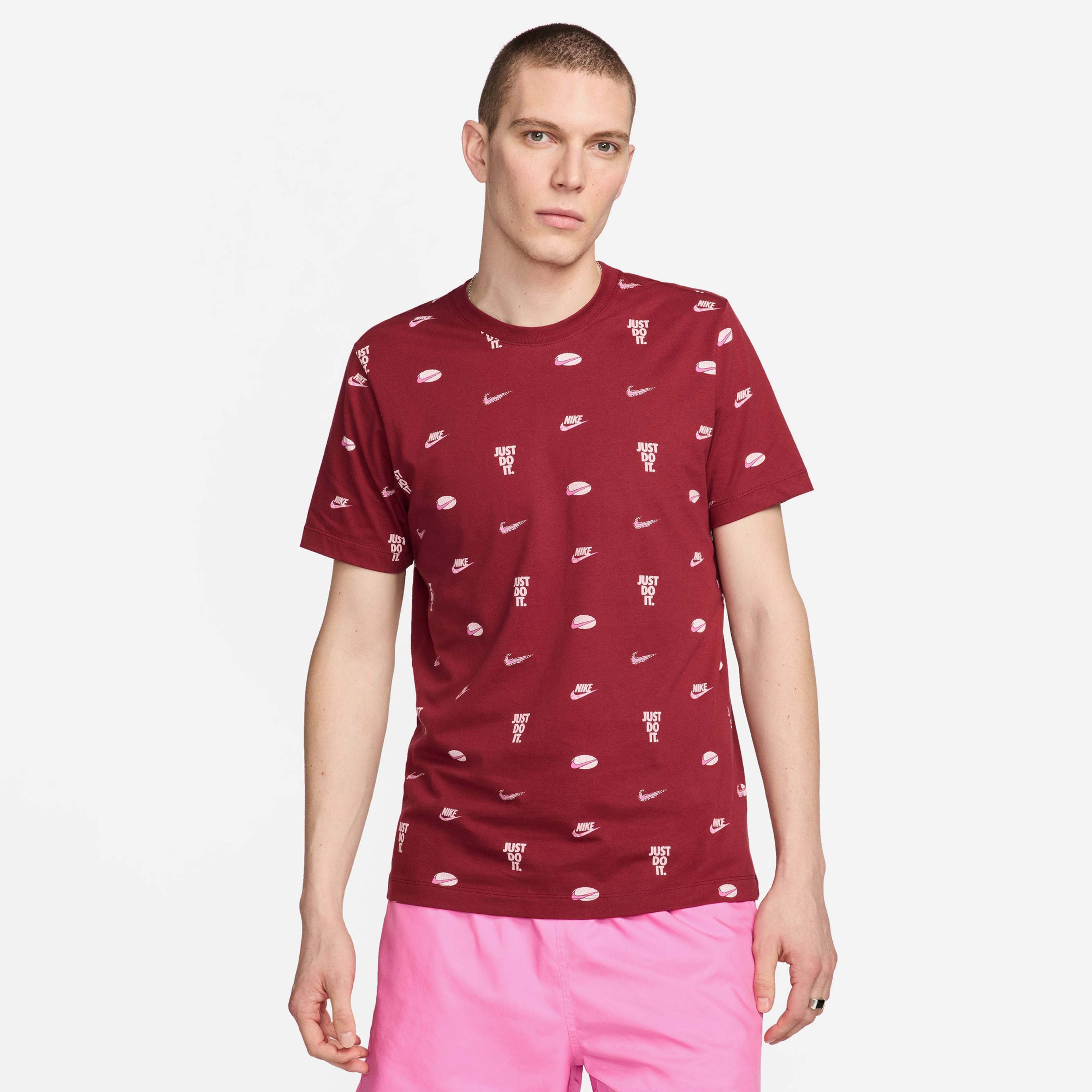 Nike Sportswear All Over Print Erkek Kırmızı T-Shirt