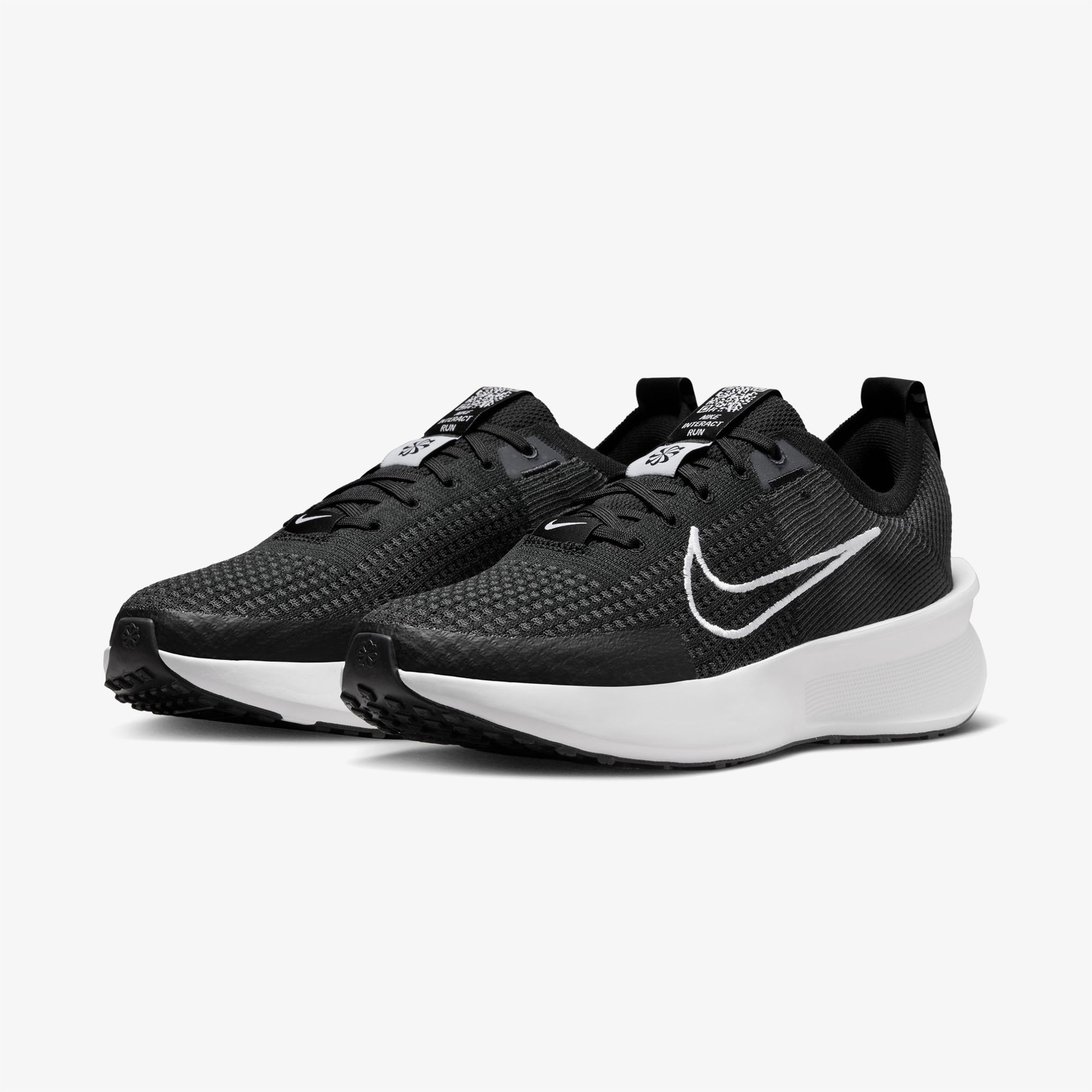 Nike Interact Run Erkek Siyah Koşu Ayakkabısı